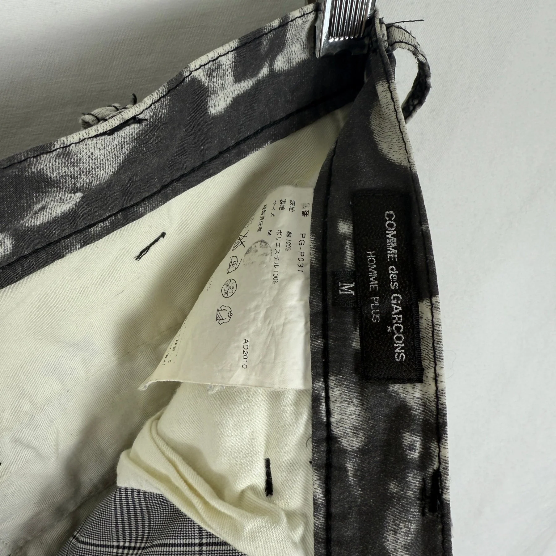 FW11 Comme des Garcons Homme Plus Print Cropped Pants - Image 7