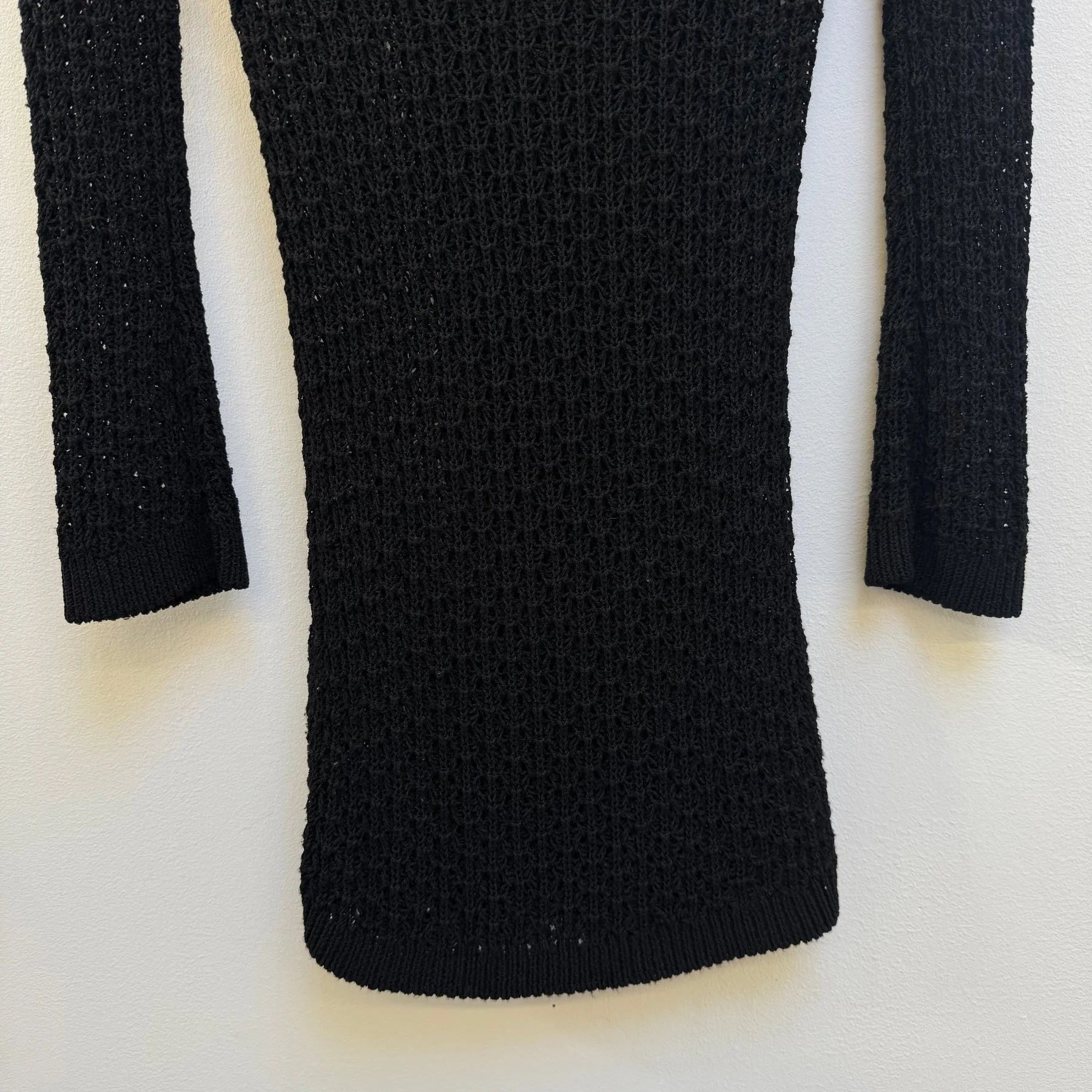Dolce & Gabbana Cropped Sleeve Knit Top - Image 4