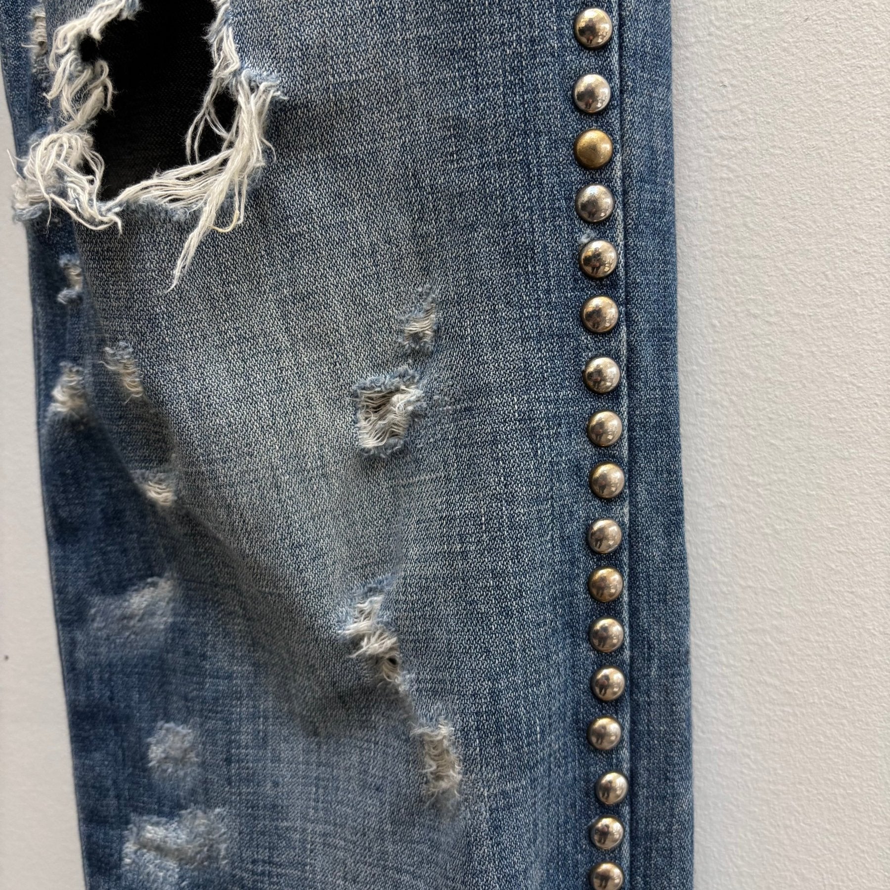 Dolce & Gabbana Studded Distressed Light Wash Jeans - Image 8