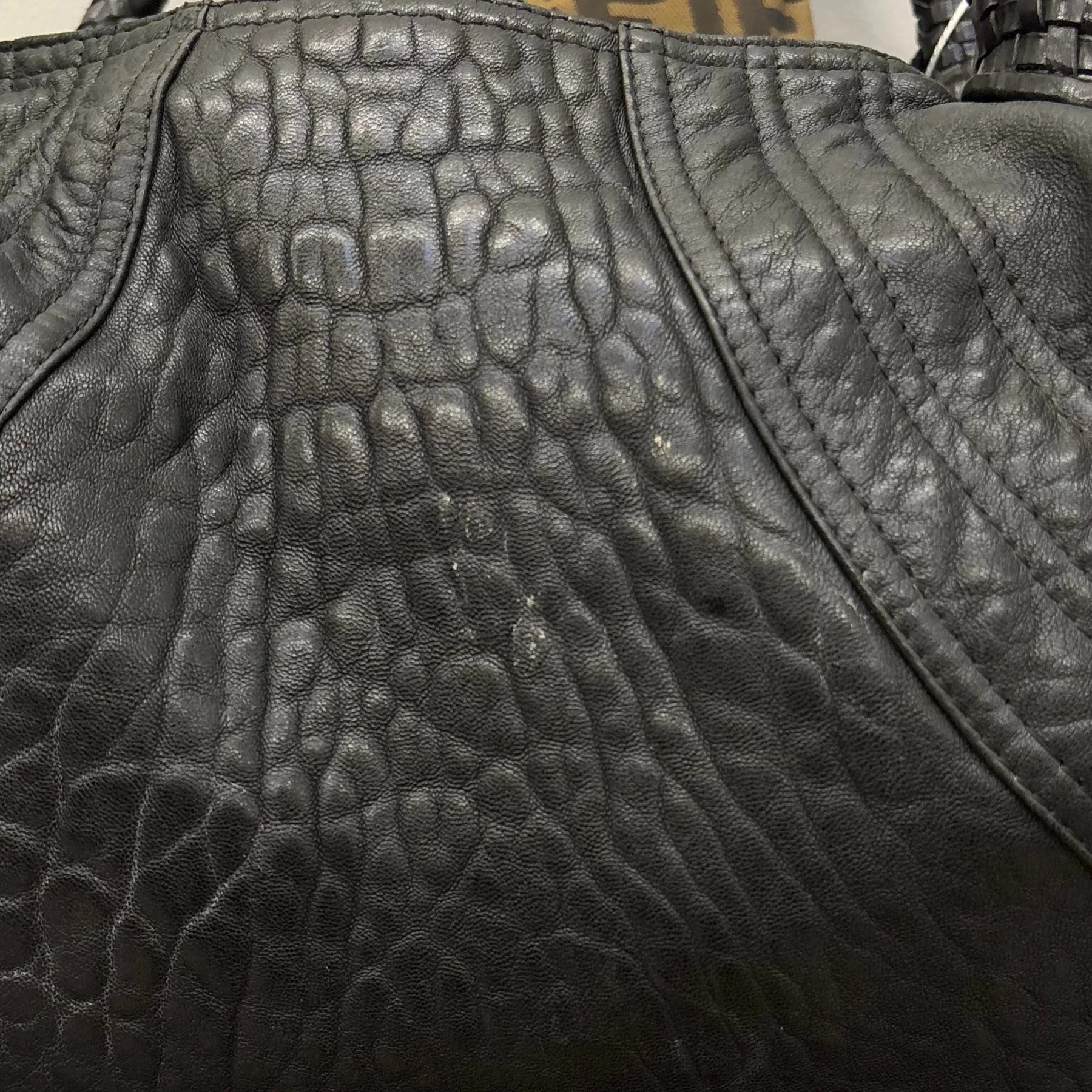 Fendi Spy Leather Handbag - Image 14