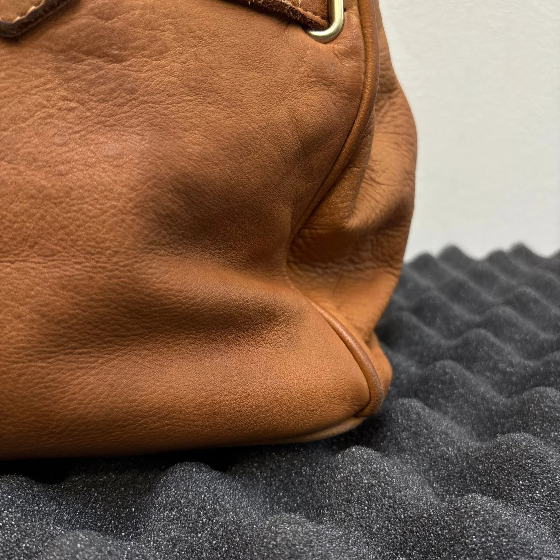 Firkin Brown Star Leather Handbag - Image 7