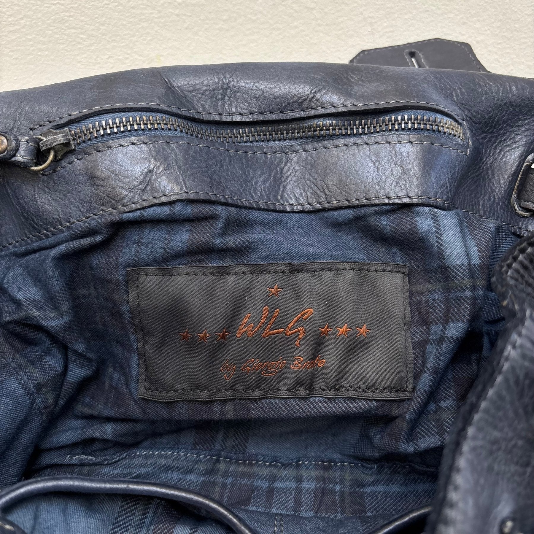 Firkin Navy Star Leather Handbag - Image 18