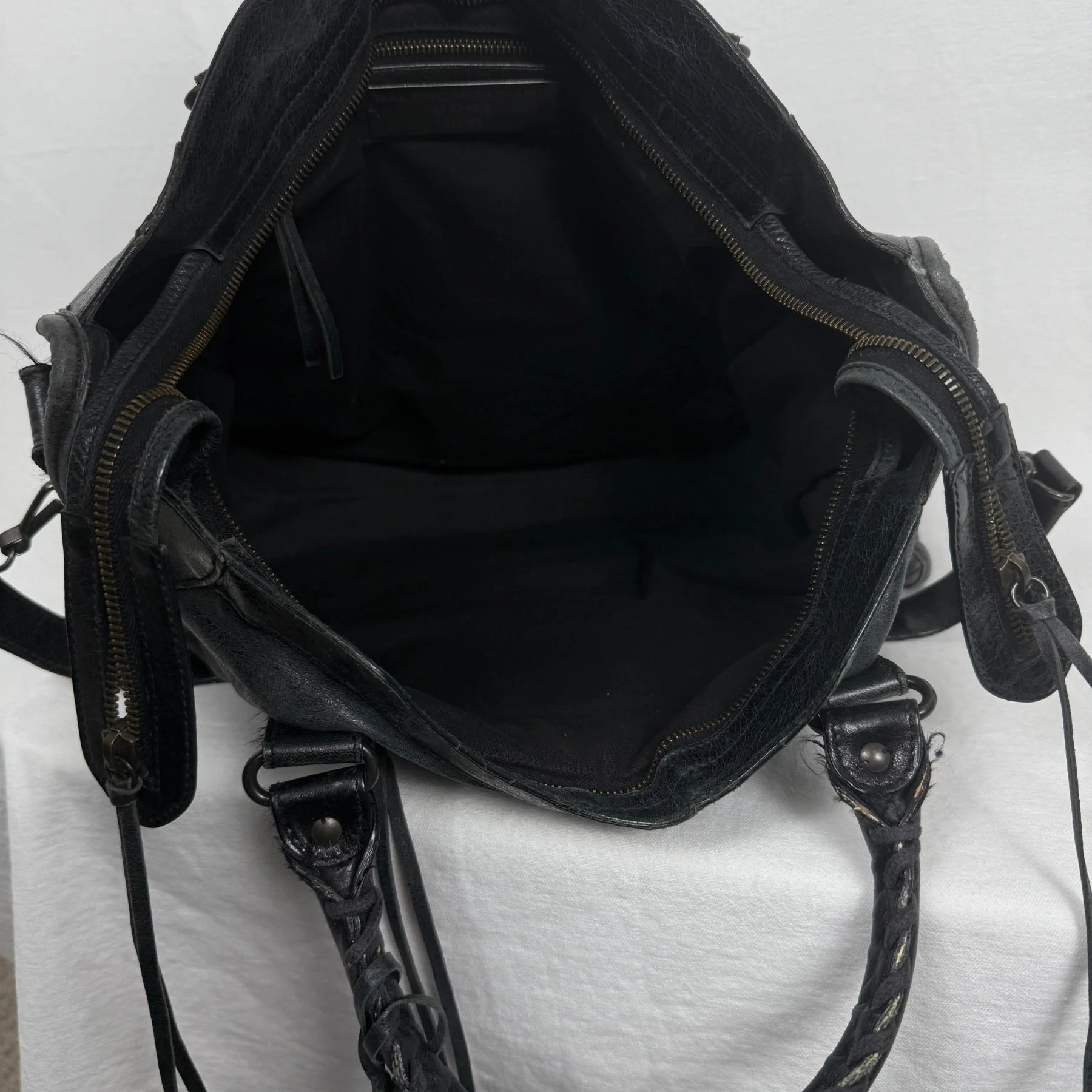 SS09 Balenciaga City Bag By Nicolas Gesquiere in Faded Black - Image 11