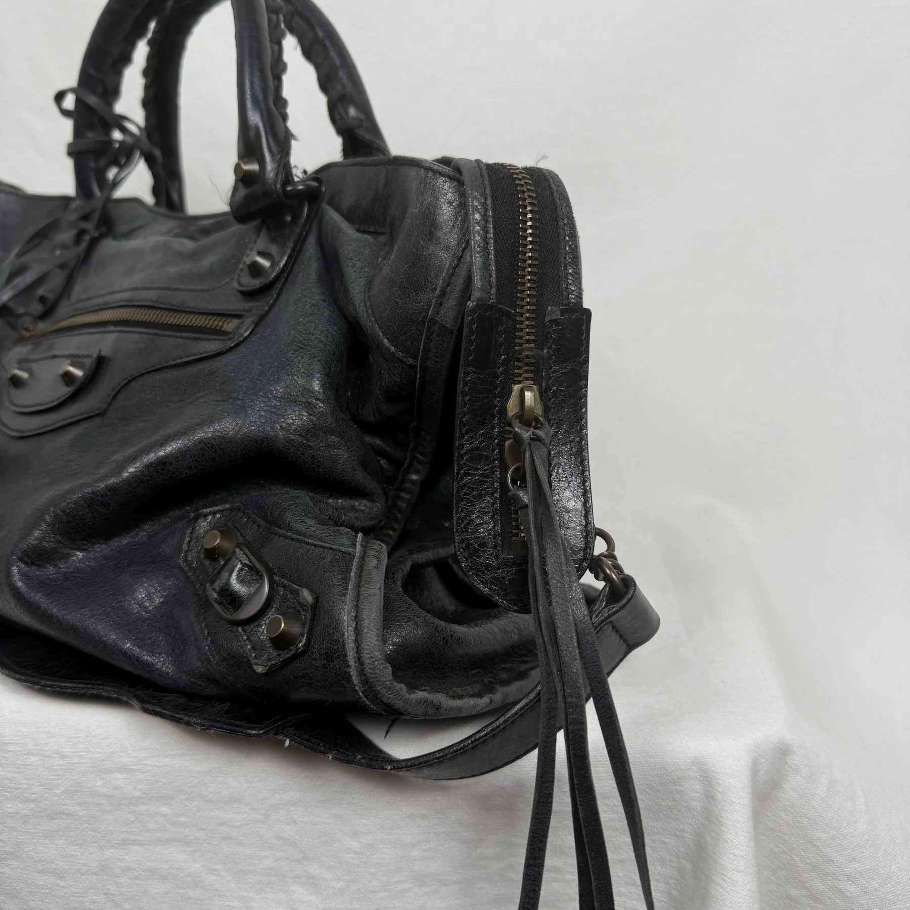 SS09 Balenciaga City Bag By Nicolas Gesquiere in Faded Black - Image 5