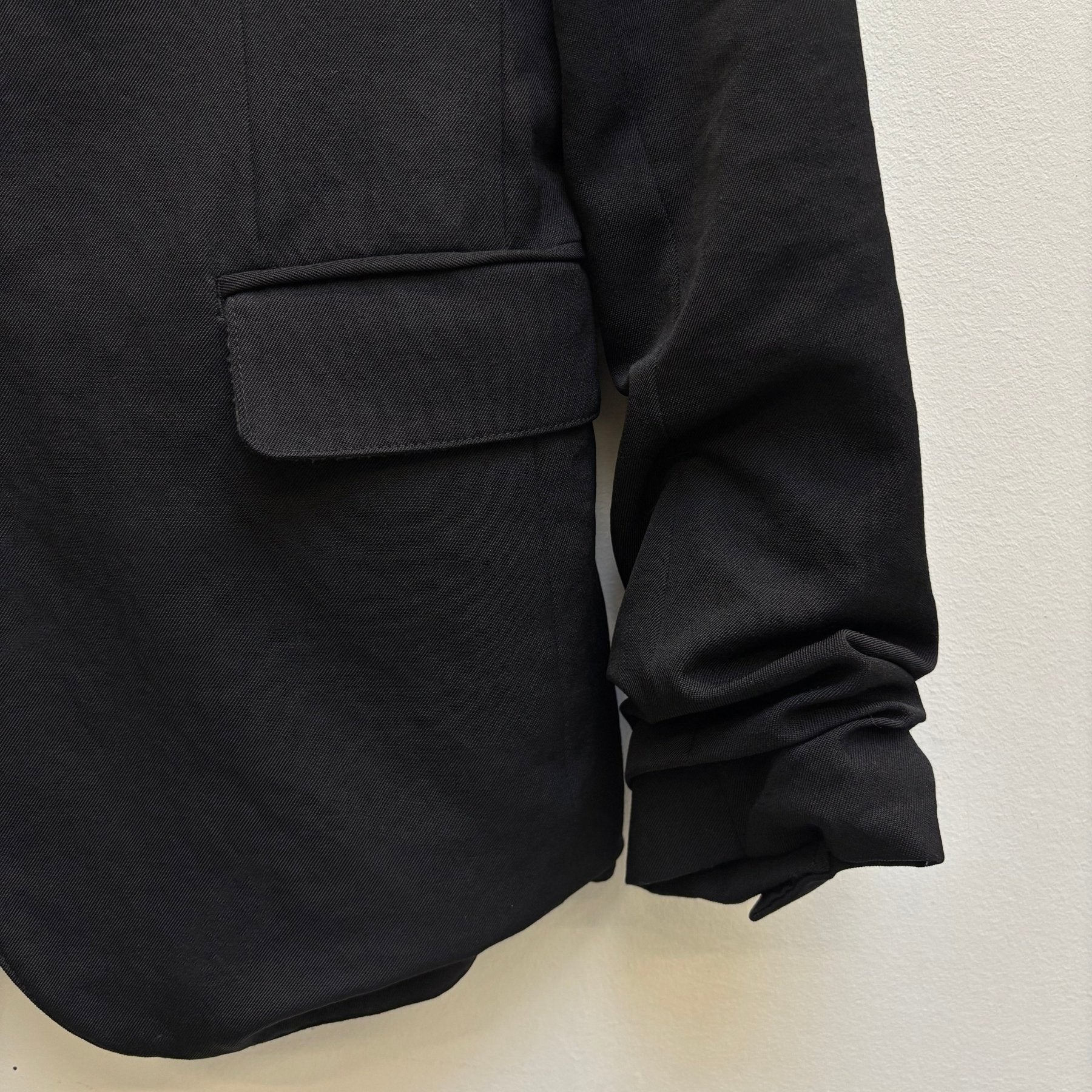 FW05 Mihara Yasuhiro Layered Multi Pocket Blazer - Image 6