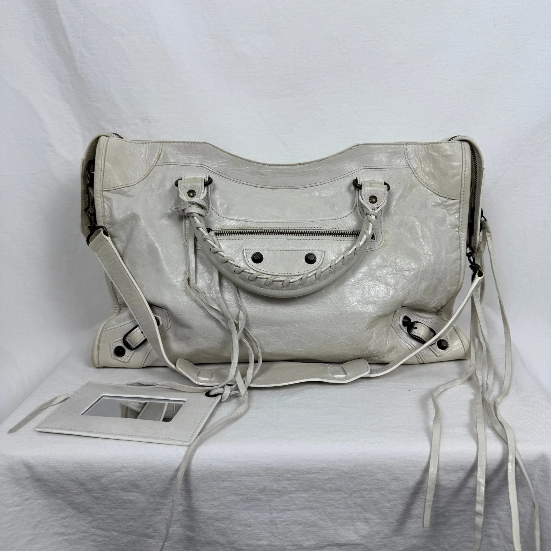 SS06 Balenciaga City Bag By Nicolas Gesquiere - Image 3