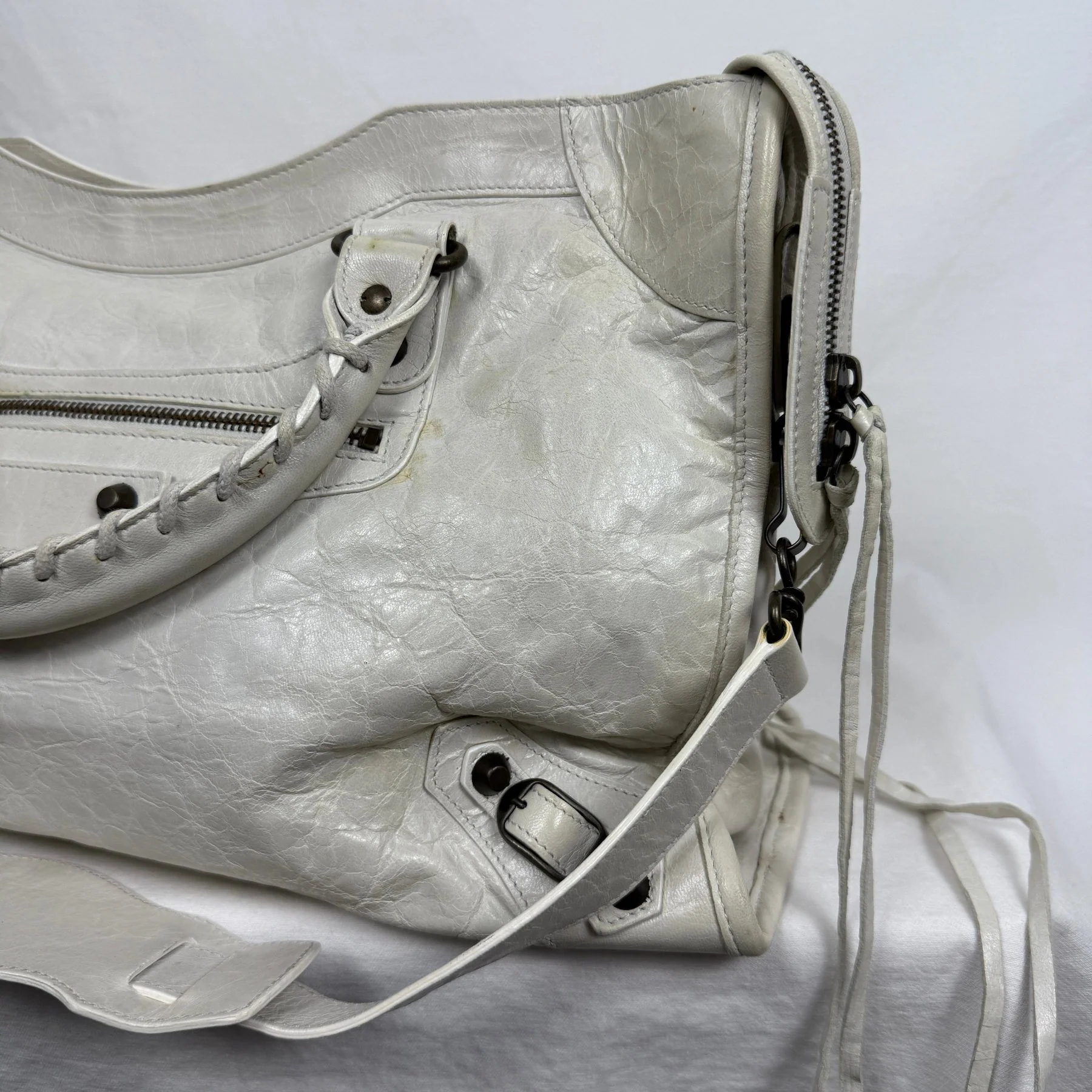 SS06 Balenciaga City Bag By Nicolas Gesquiere - Image 4