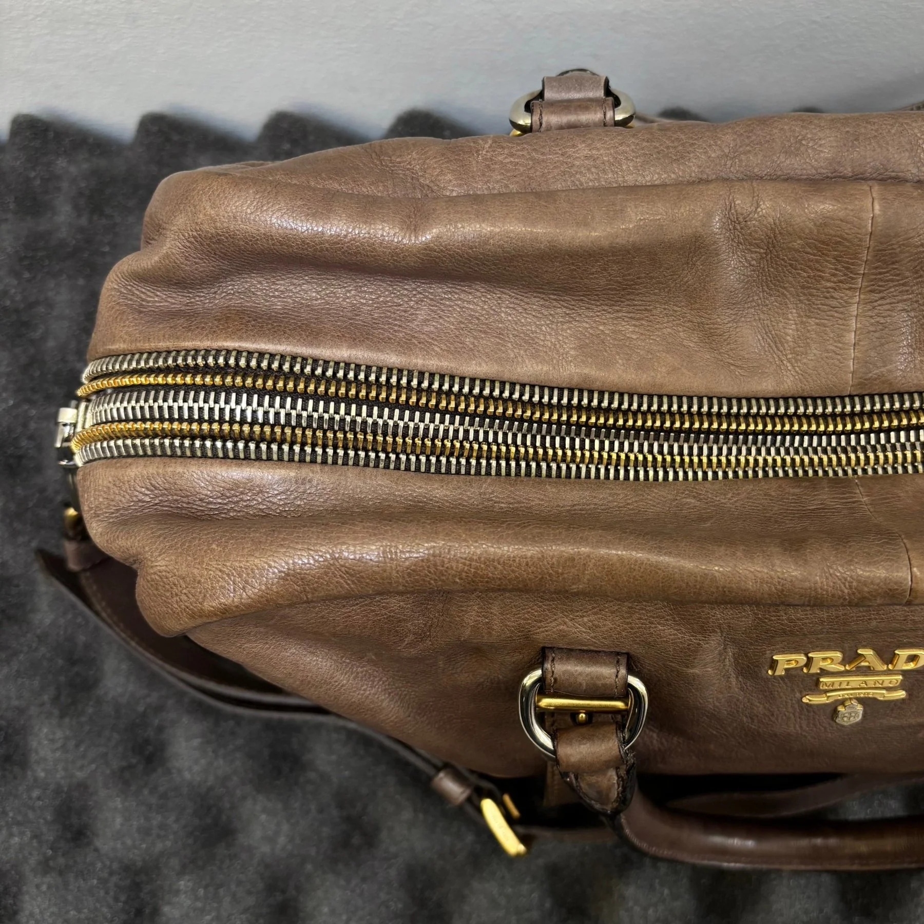 FW07 Prada Glace Ombré Calf Leather Zipper Satchel Bag - Image 10