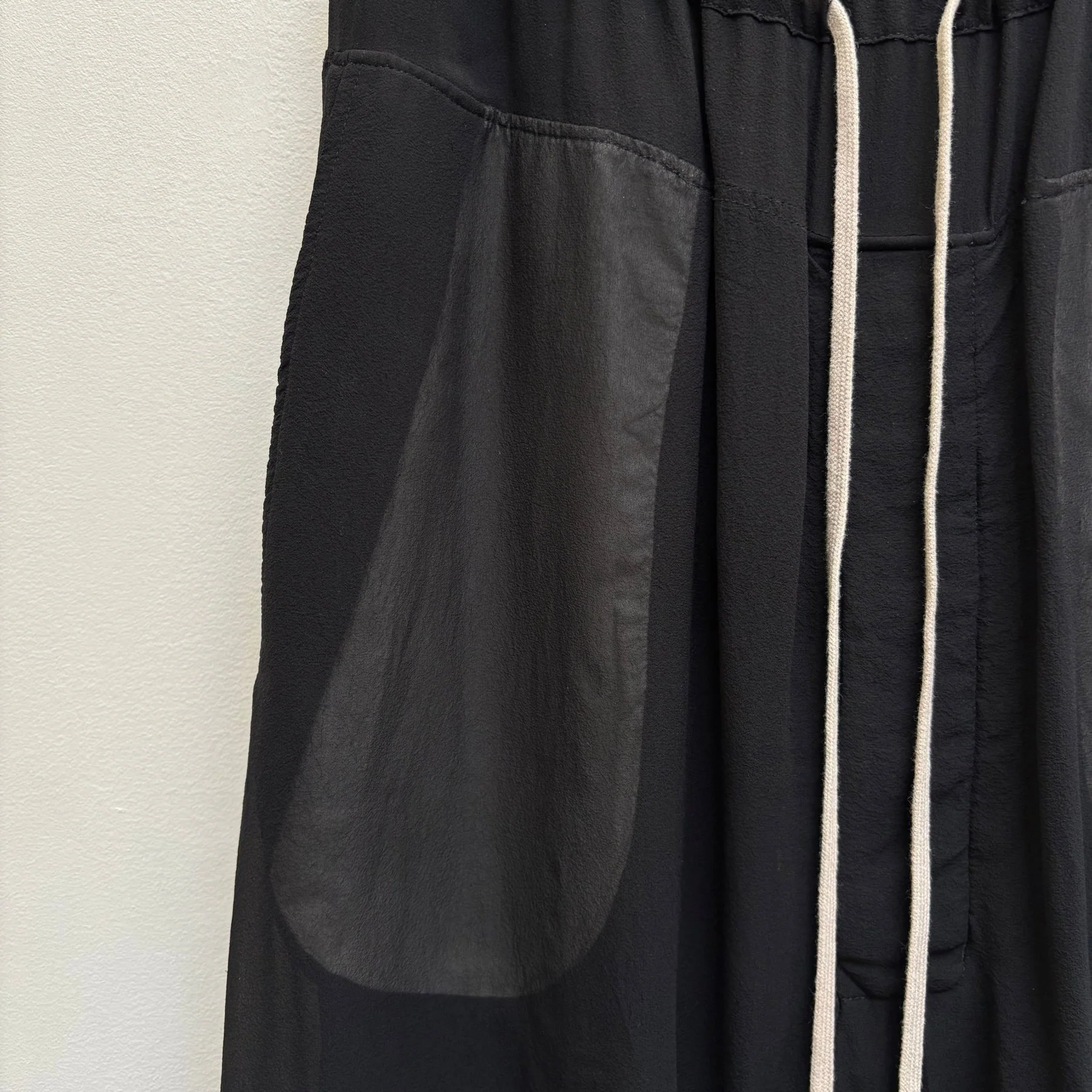 FW09 Rick Owens ‘CRUST’ Drop Crotch Silk Shorts - Image 5