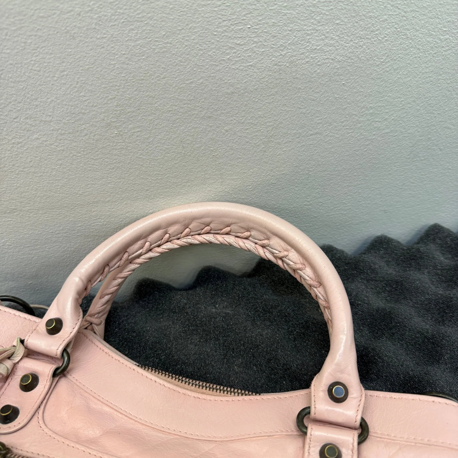 FW10 Balenciaga First Bag by Nicholas Ghesquiere in Baby Pink - Image 7