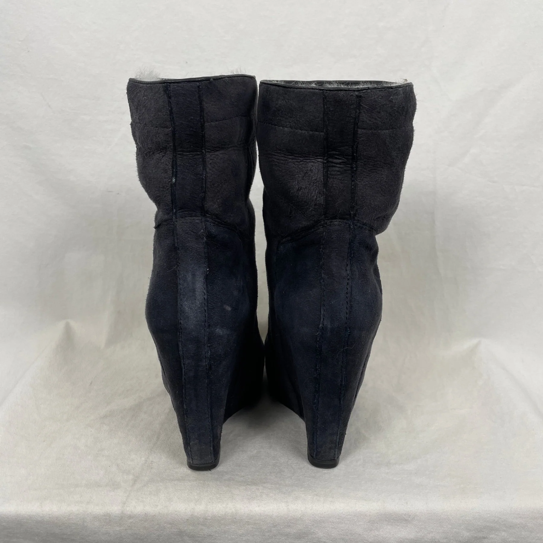FW10 Rick Owens "Gleam" Fur Lined Wedge Boots - Image 5