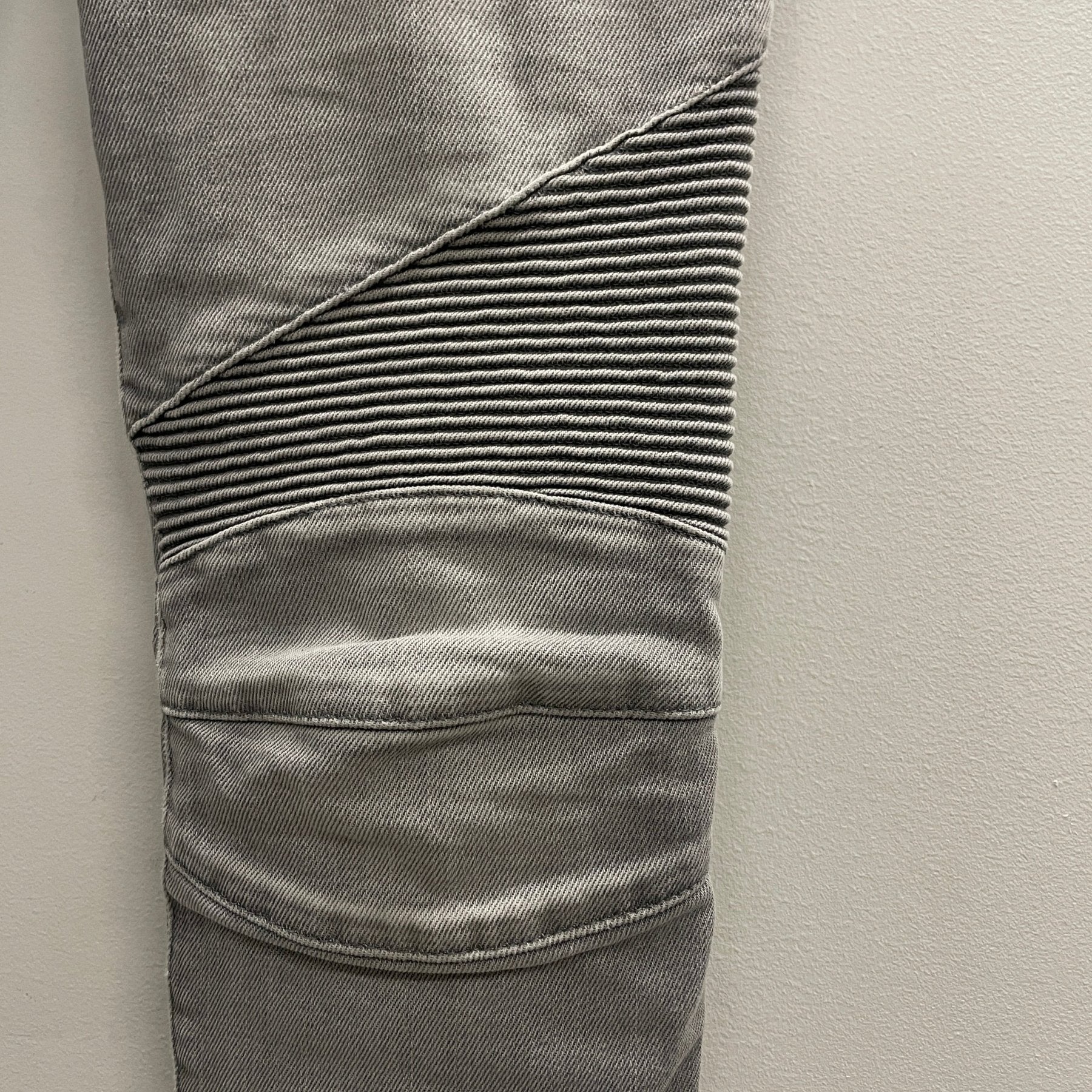FW11 Balmain by Christophe Dercarnin Lightwash Biker Jeans - Image 4