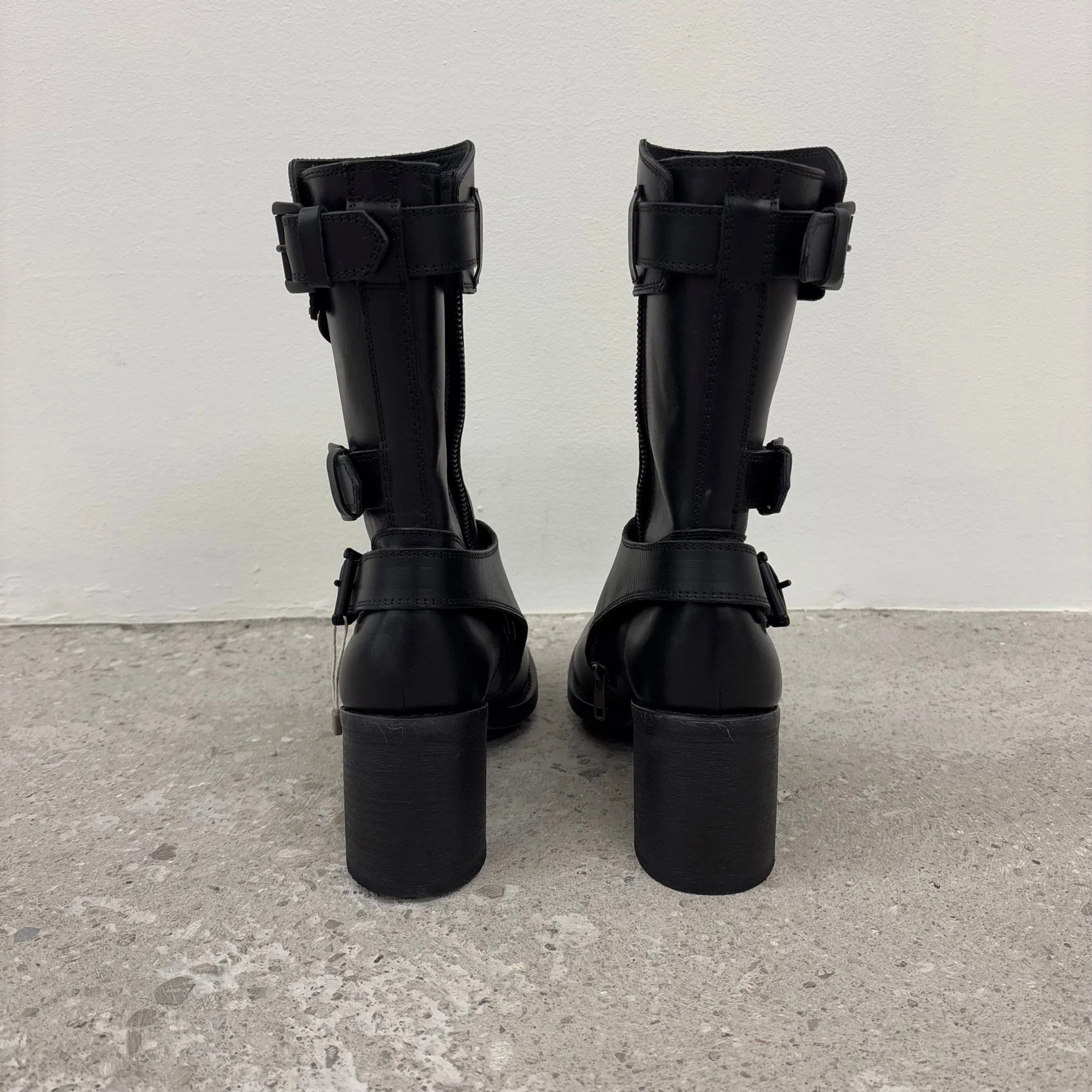 FW18 Ann Demeulemeester Leather Belt Heeled Boots - Image 4