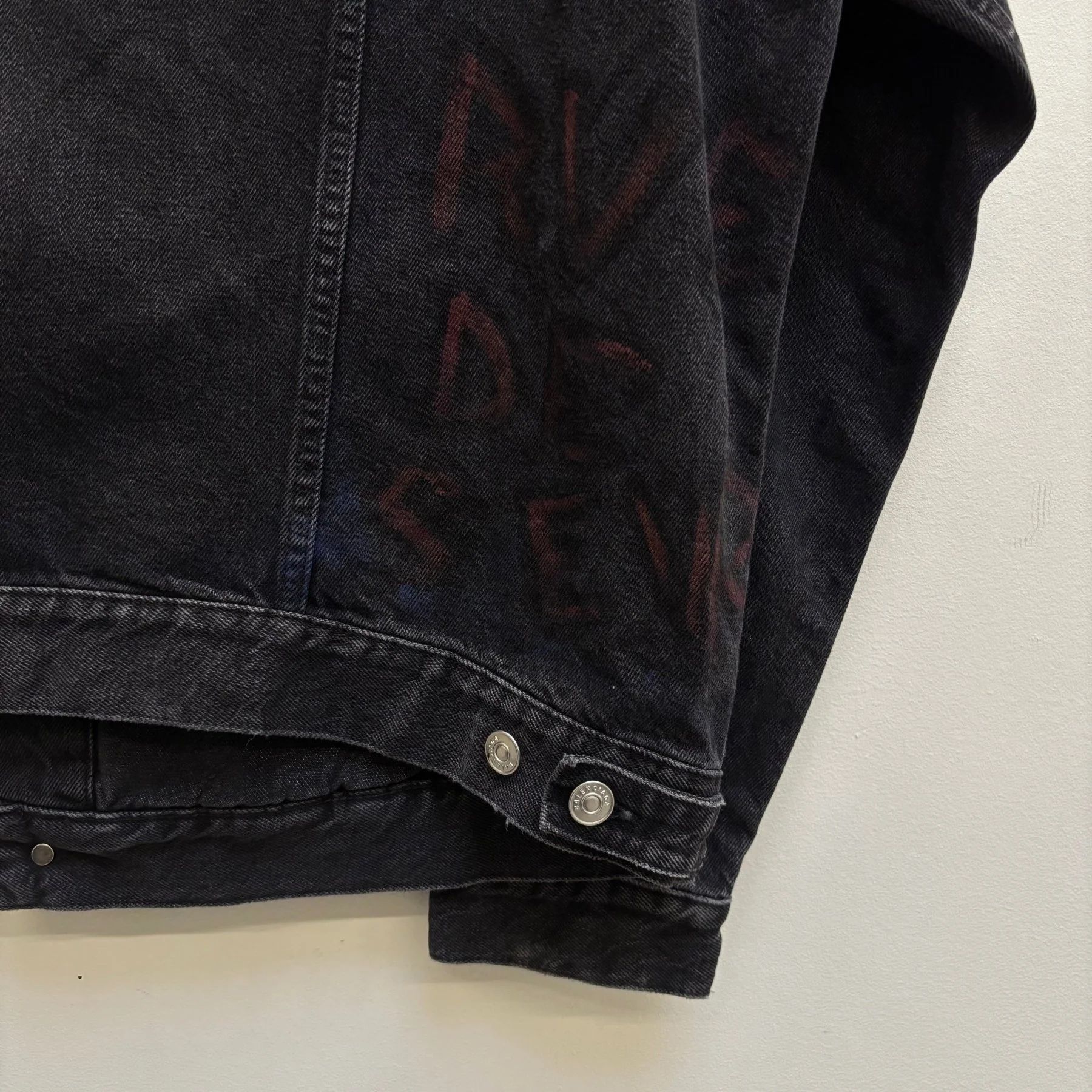 FW18 Balenciaga Trucker Paris Denim Jacket - Image 9