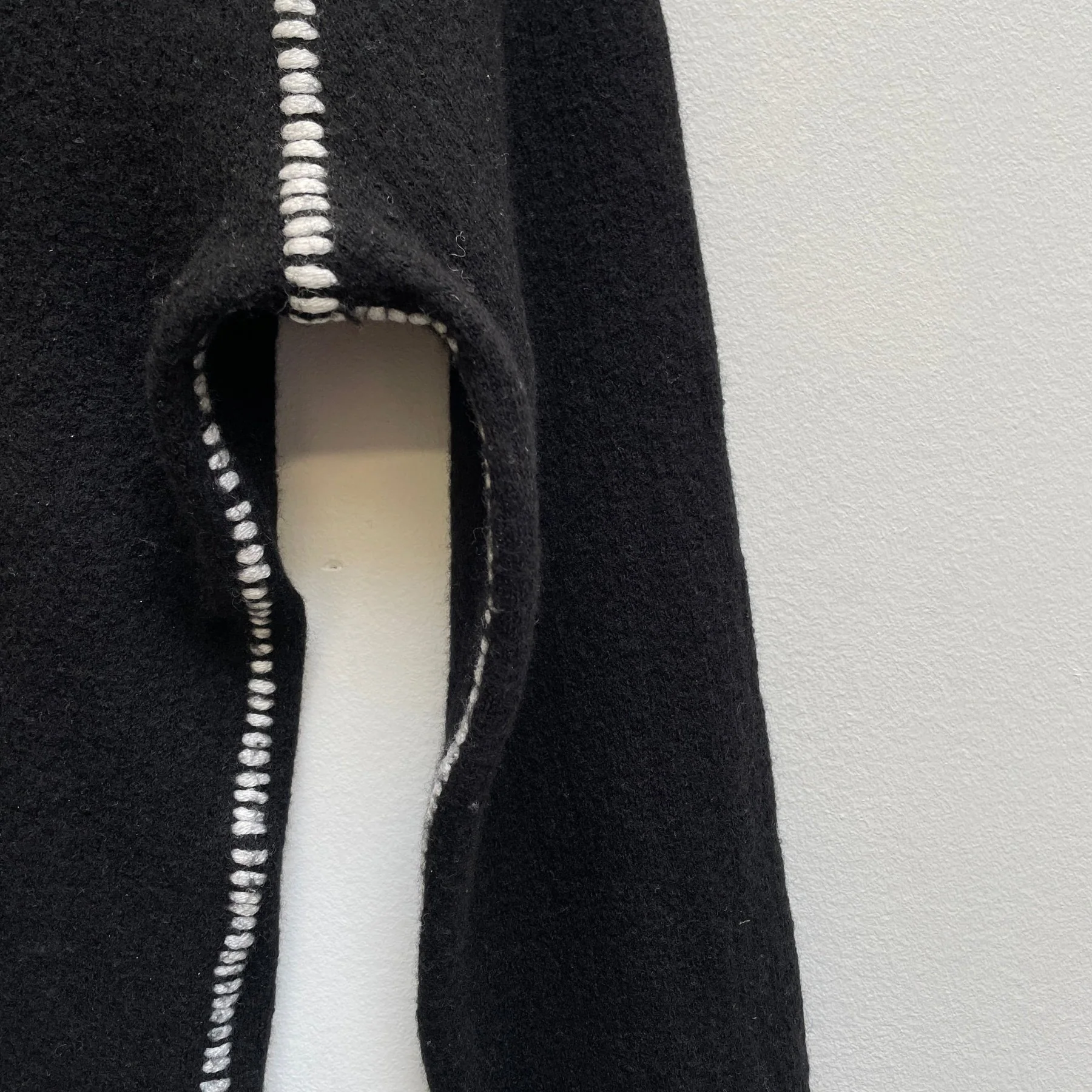 FW19 Ann Demeulemeester Contrast Stitching Wool Sweater - Image 6