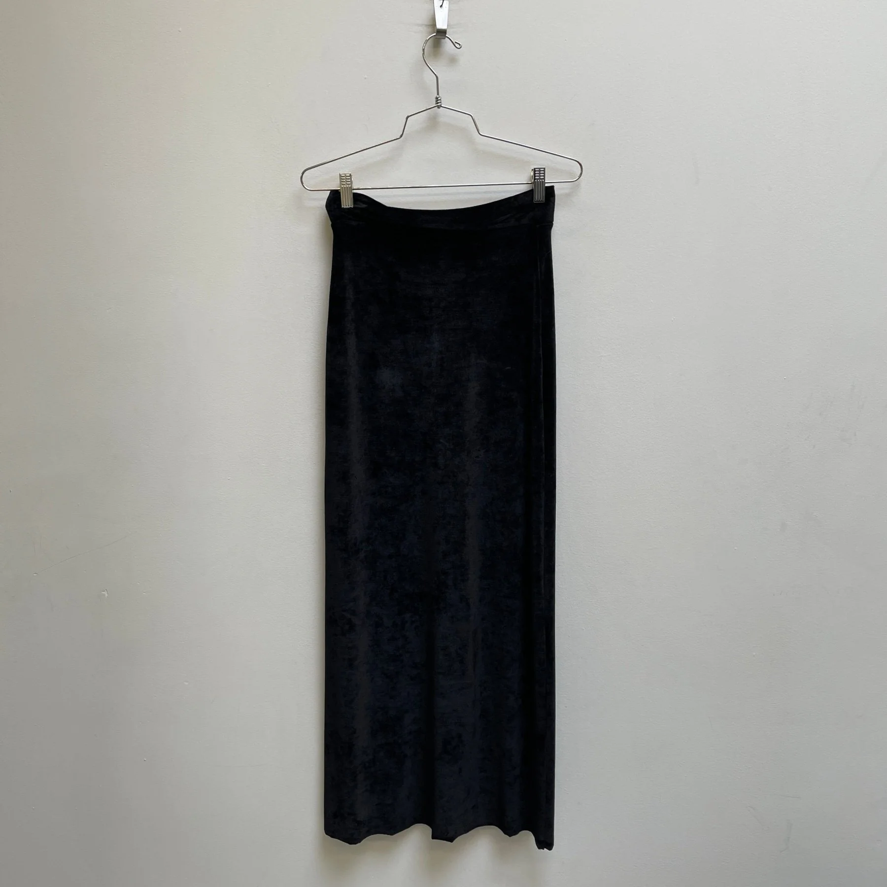 FW23 Balenciaga Velvet Maxi Skirt - Image 2