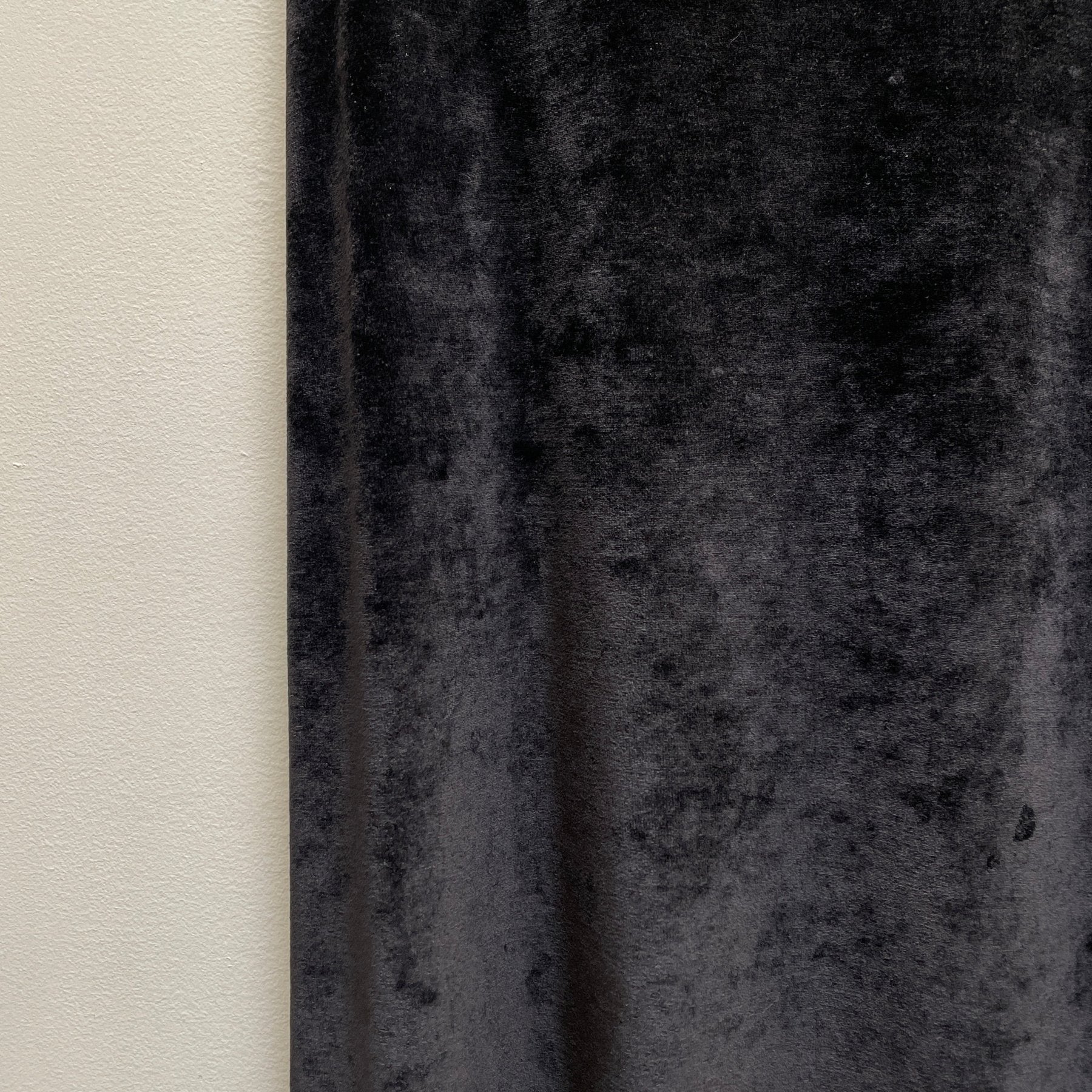 FW23 Balenciaga Velvet Maxi Skirt - Image 4