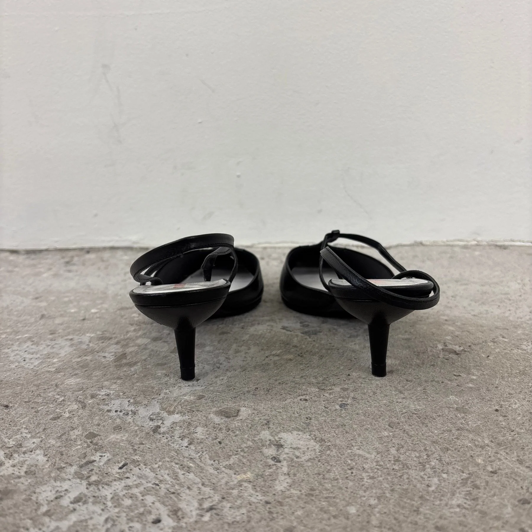 00s Miu Miu Slingback Pointed Kitten Heels - Image 4