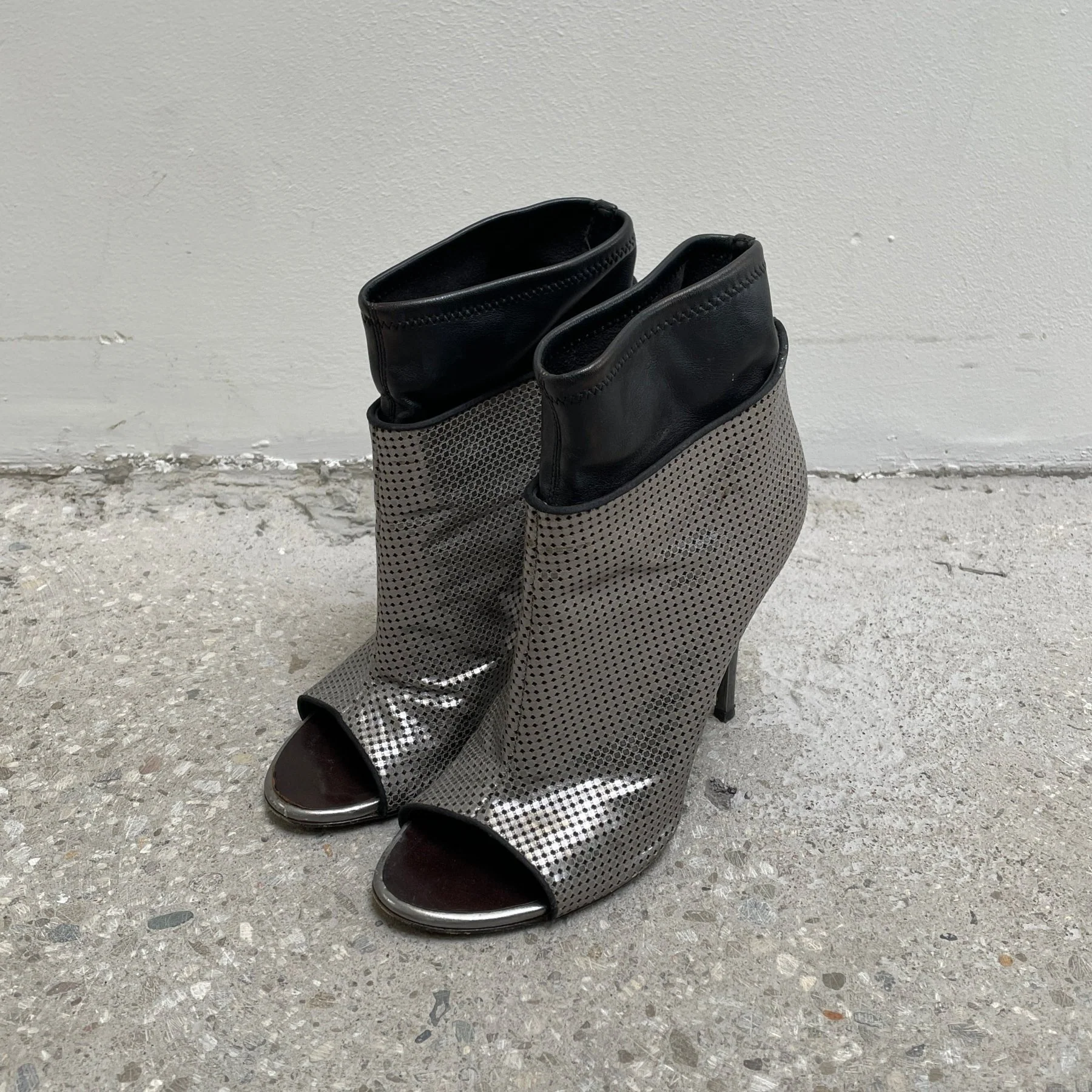 Giuseppe Zanotti Mini Silver Checkered Open Toe Heels - Image 2