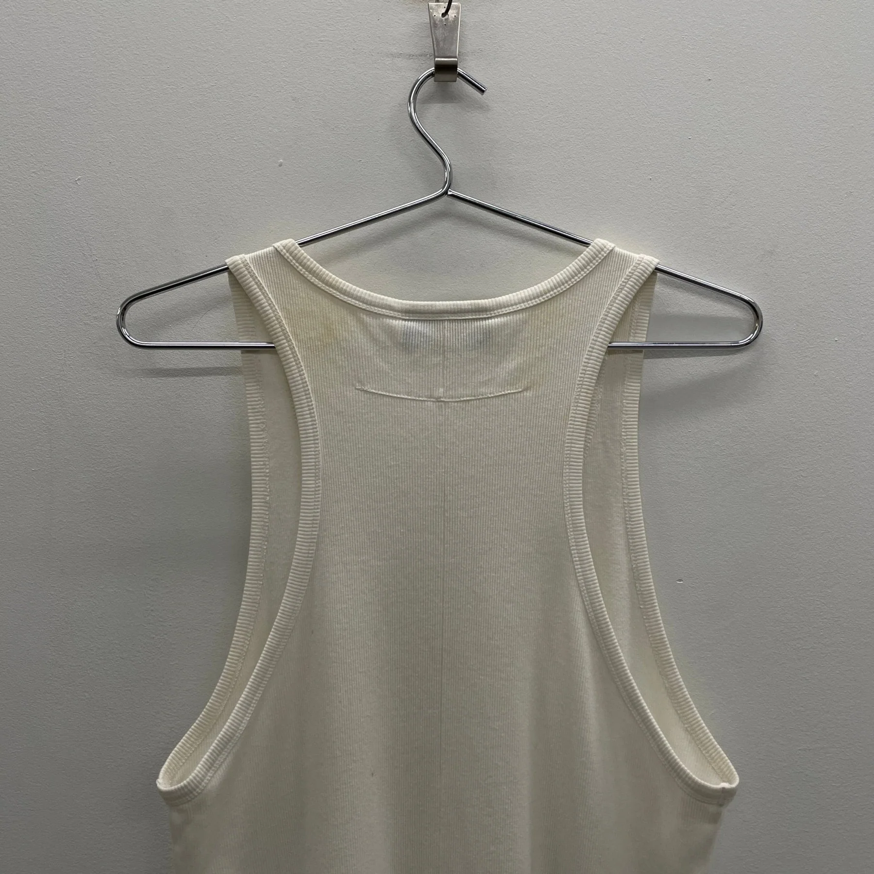 Givenchy by Ricardo Tisci White Ribbed Tank Top - Image 6