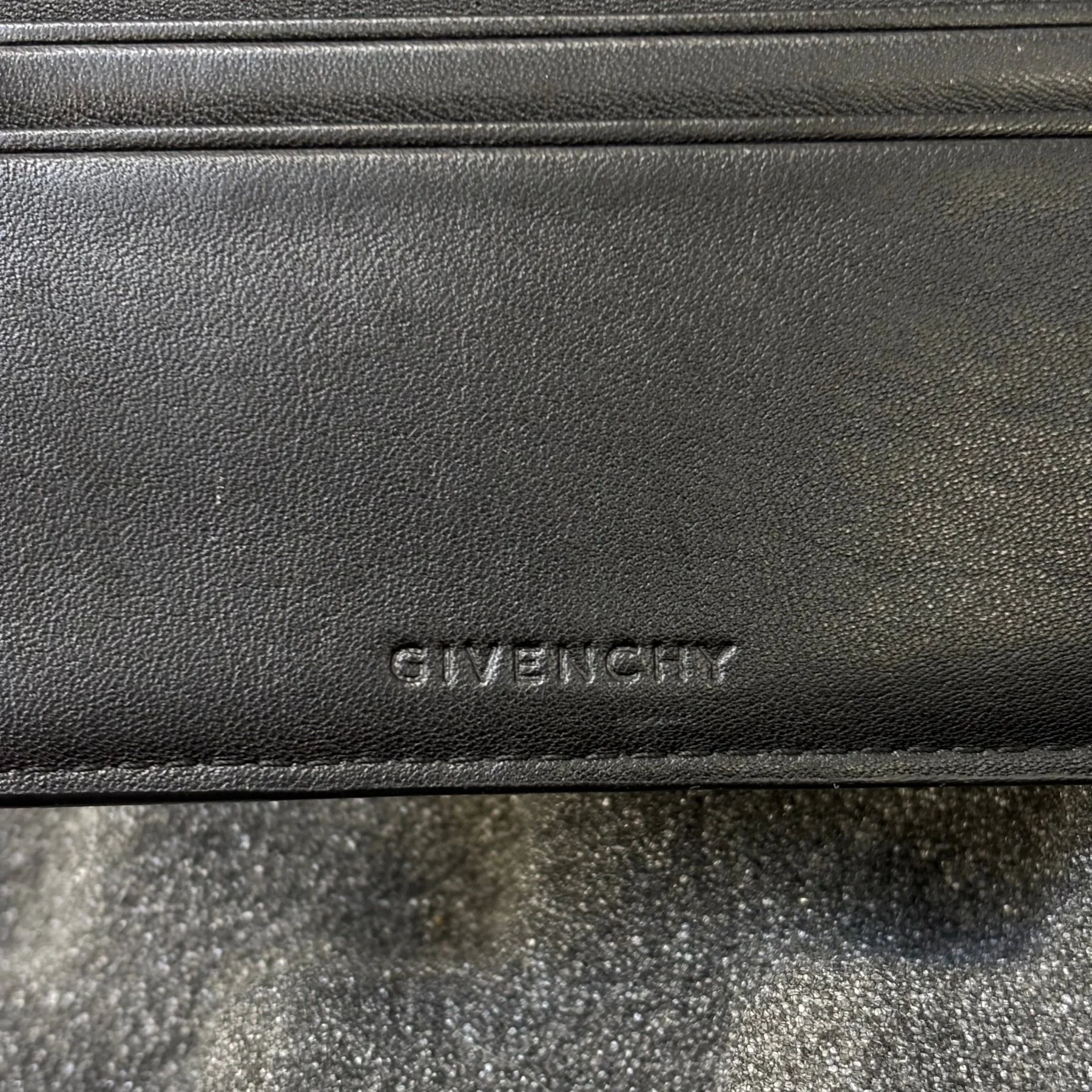 Givenchy Star Embossed Leather Bifold Wallet - Image 8