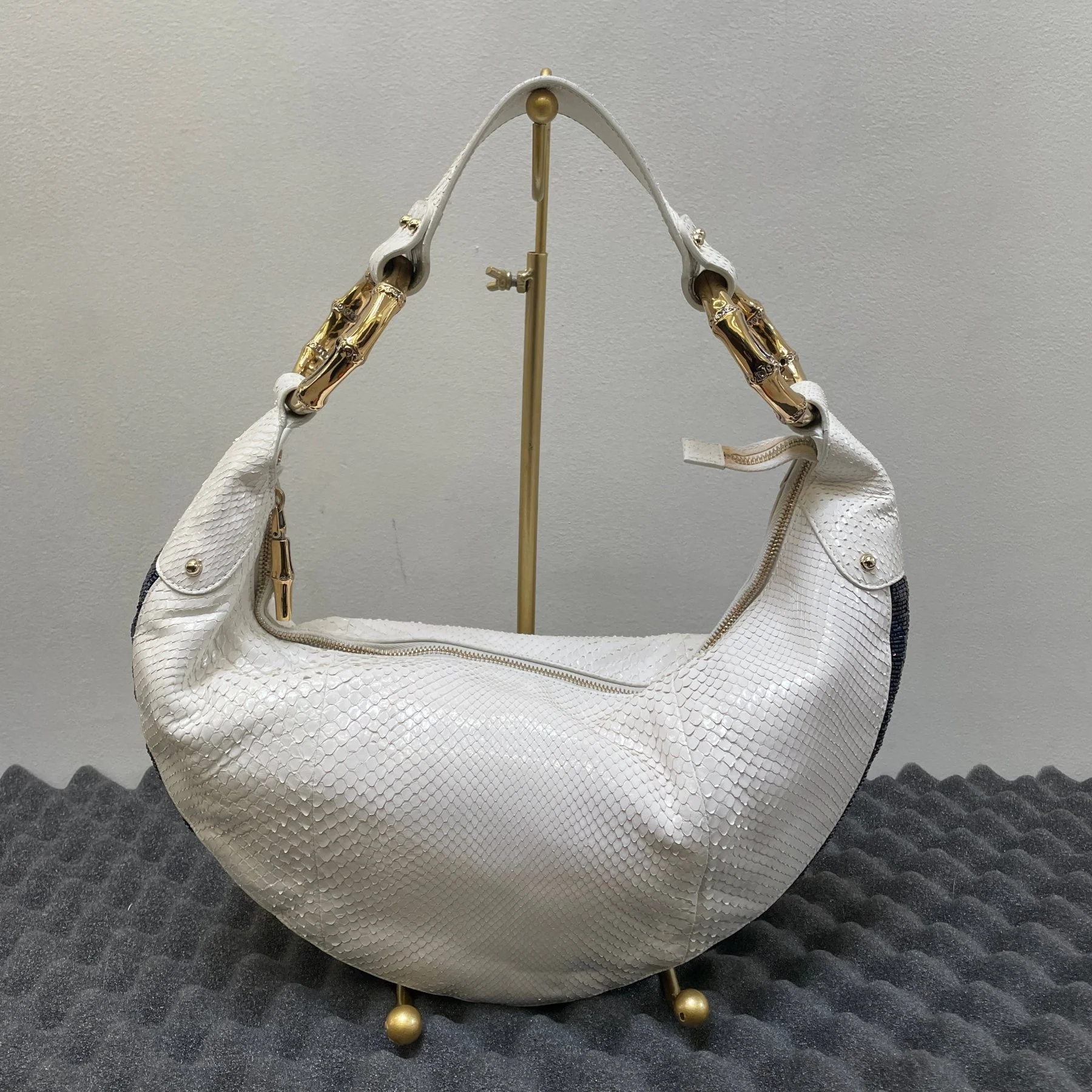 00s Gucci Bamboo Ring Snakeskin Shoulder Bag By Tom Ford - Image 2