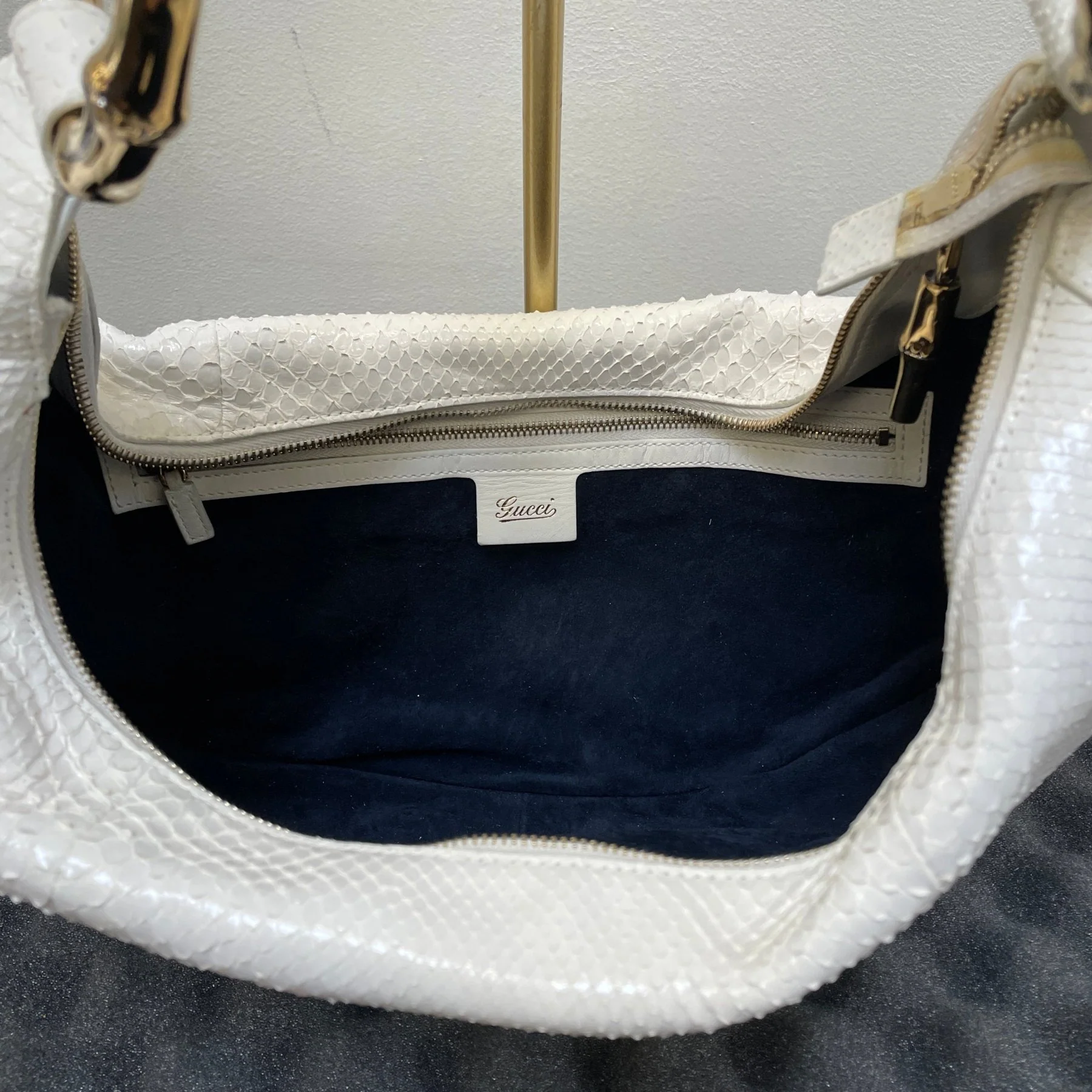 00s Gucci Bamboo Ring Snakeskin Shoulder Bag By Tom Ford - Image 8