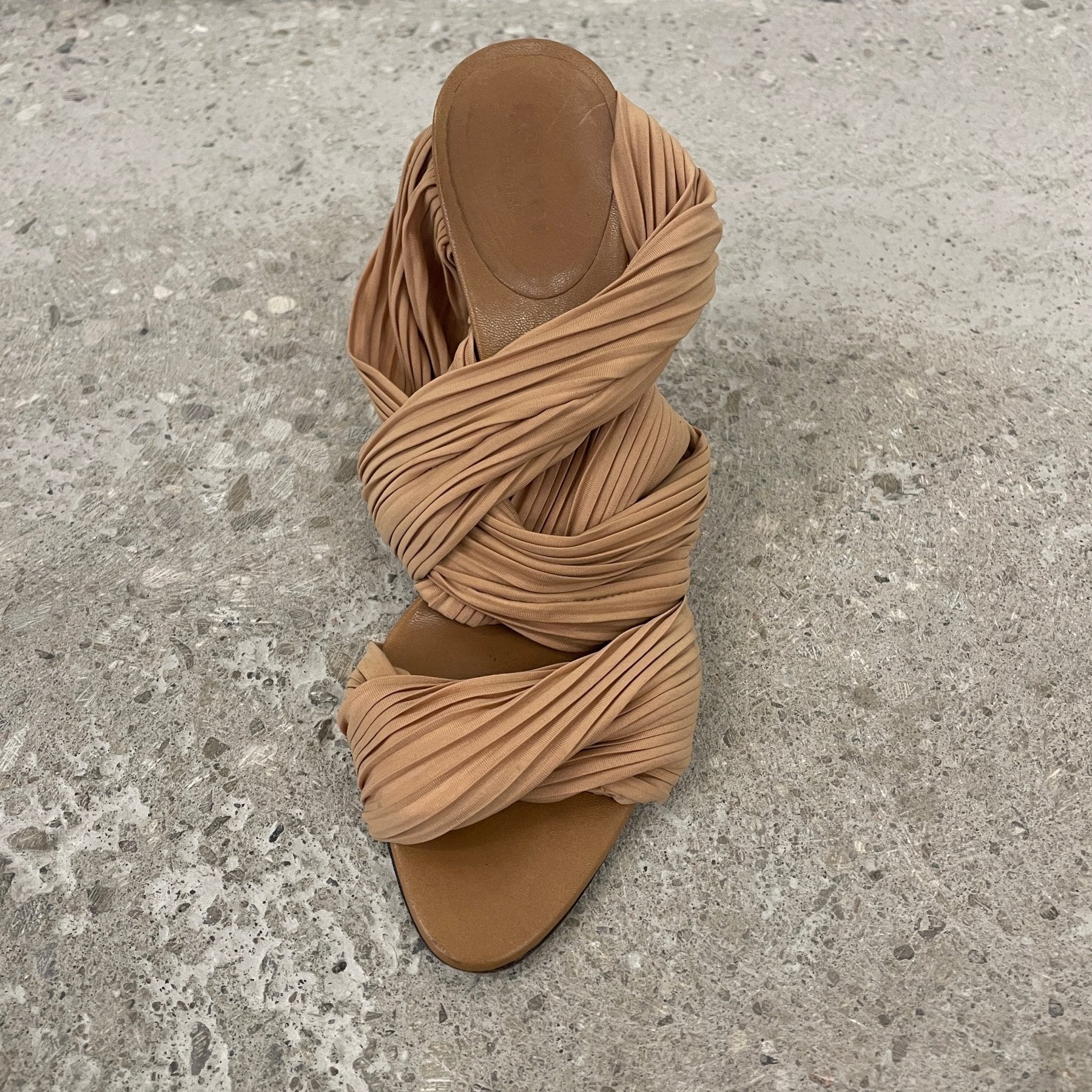 Gucci Tom Ford Silk Bamboo Heels - Image 6