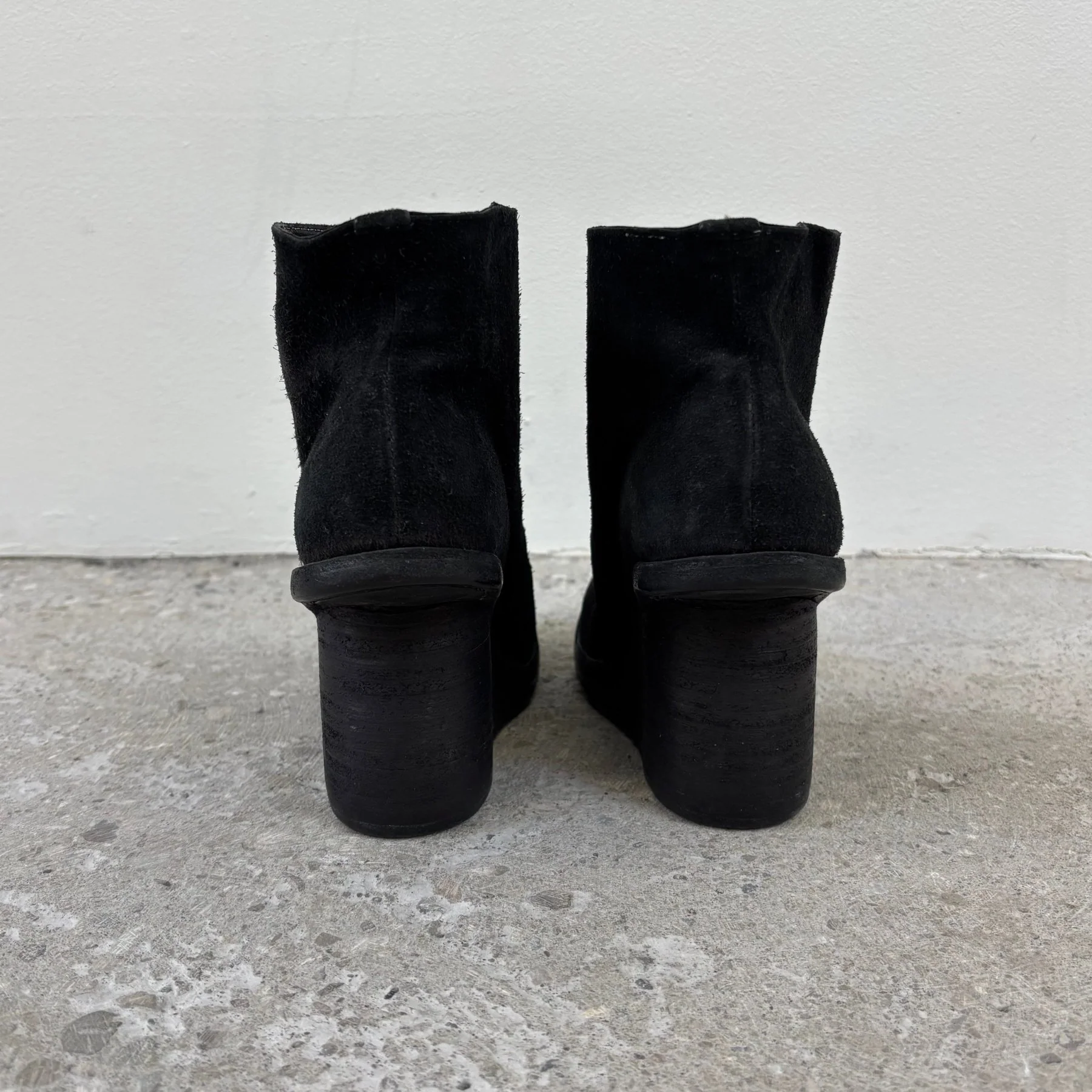 Guidi 6006 Suede Half Wedge Boots - Image 4