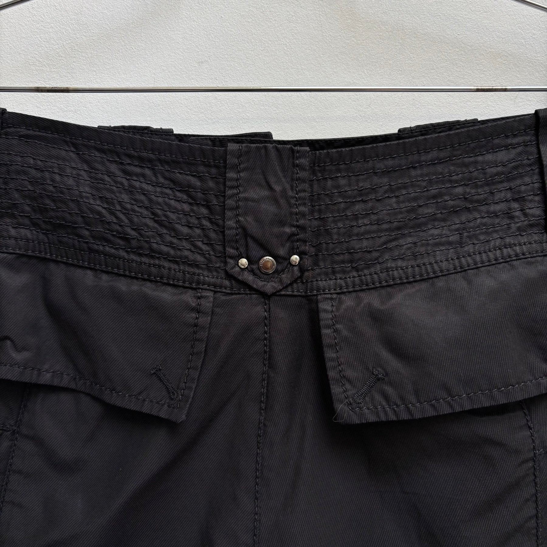 HIGH USE Parachute Capris Pants - Image 11