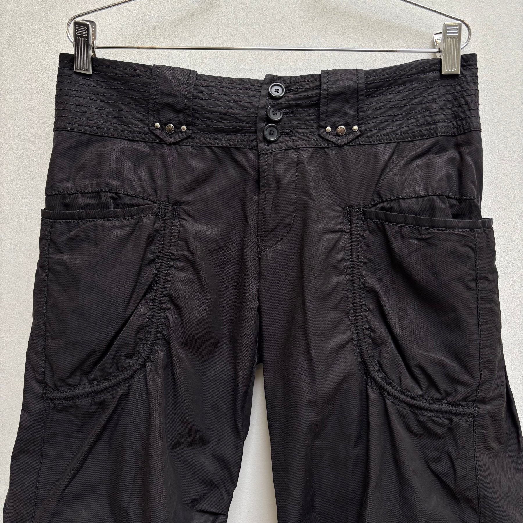 HIGH USE Parachute Capris Pants - Image 3