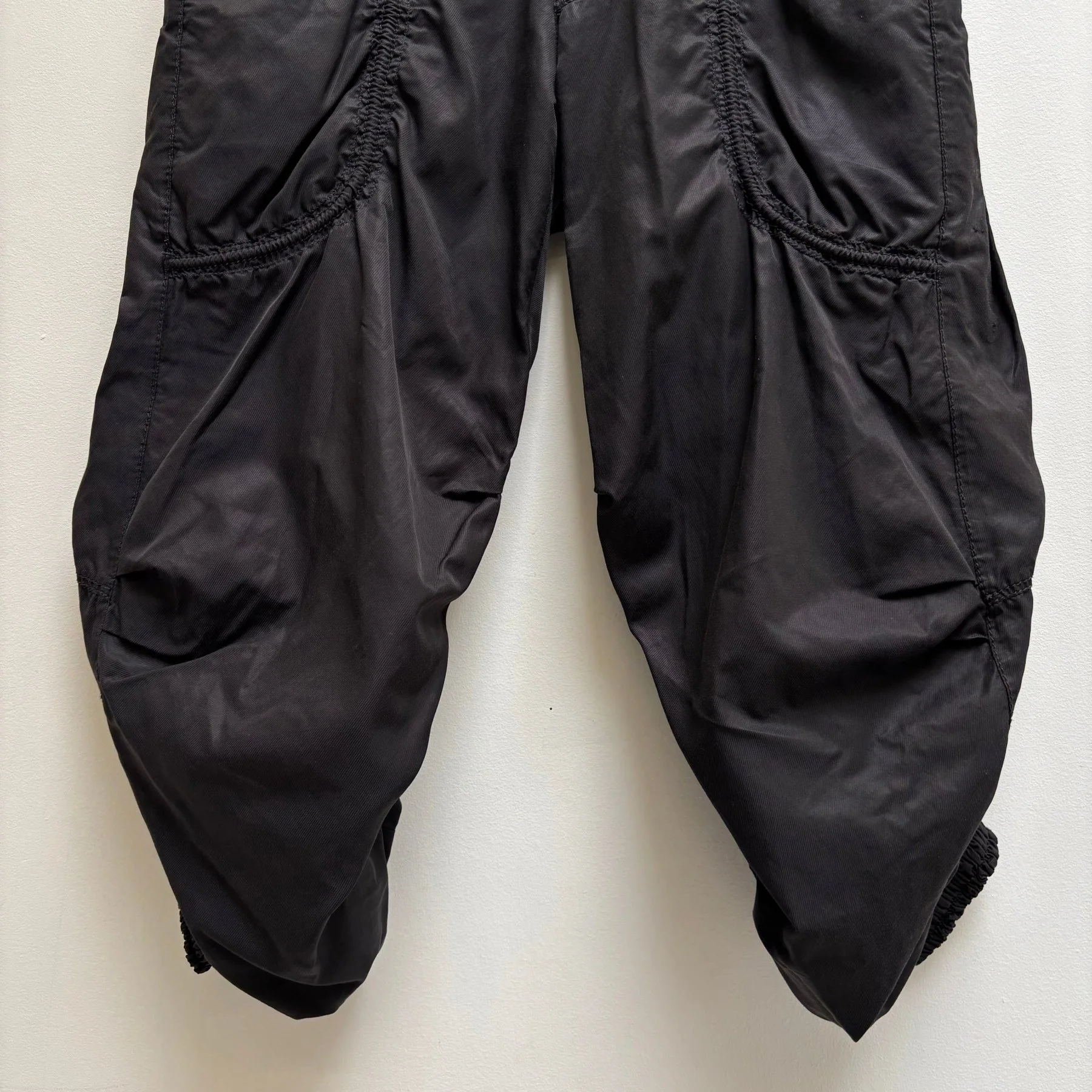 HIGH USE Parachute Capris Pants - Image 4