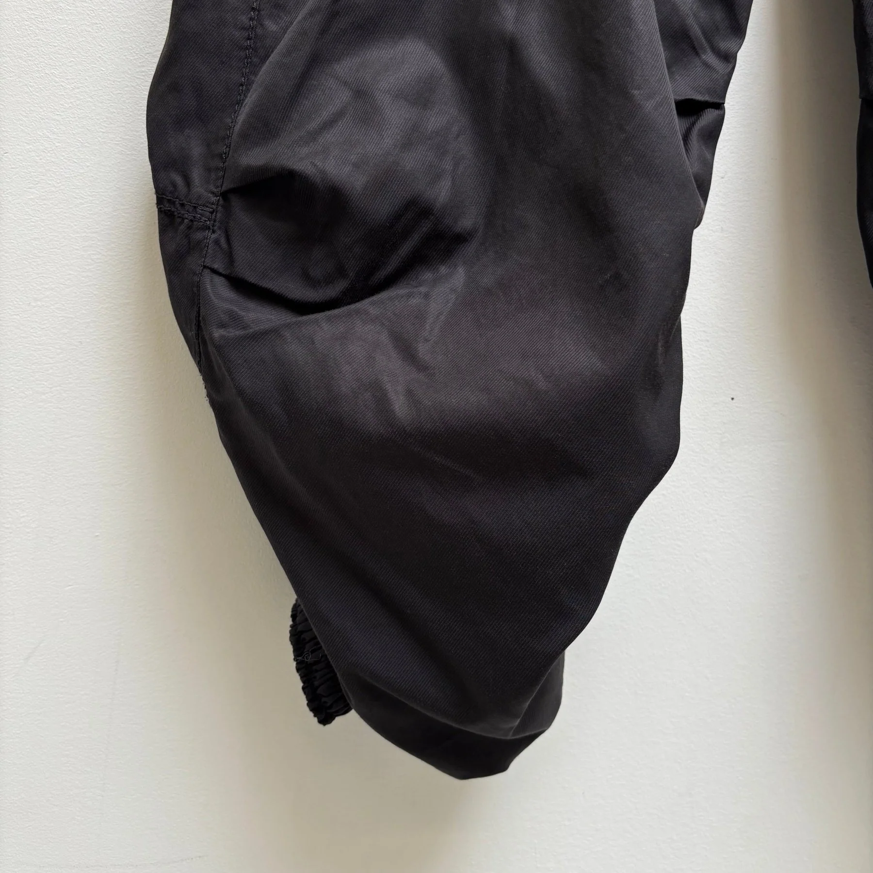 HIGH USE Parachute Capris Pants - Image 7