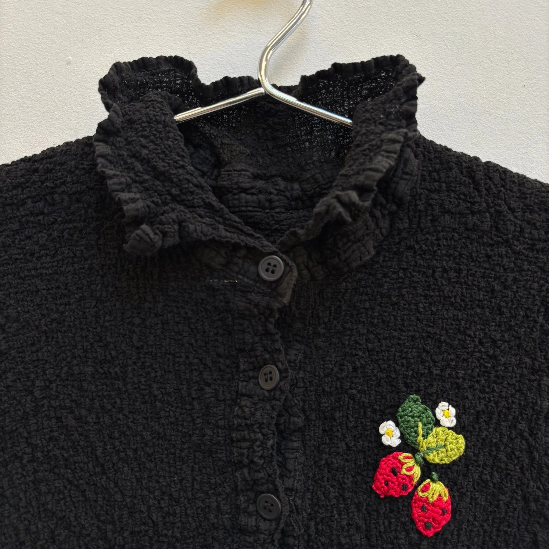 Issey Miyake Me Strawberry Embroidered Cauliflower Shirt - Image 3