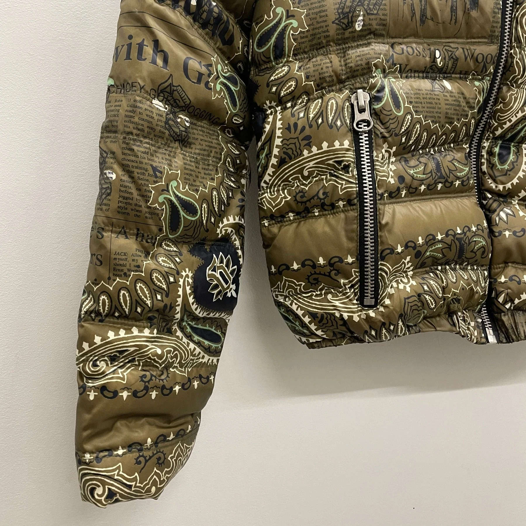 John Galliano Patterned Puffer Jacket - Image 5