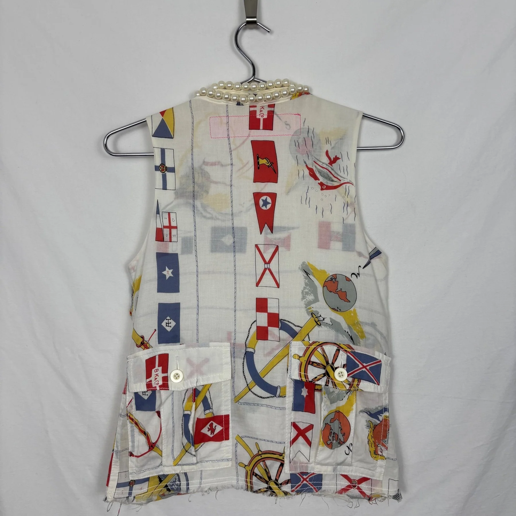 FW03 Junya Watanabe Pearl V-Neck Patterned Tank Top - Image 2