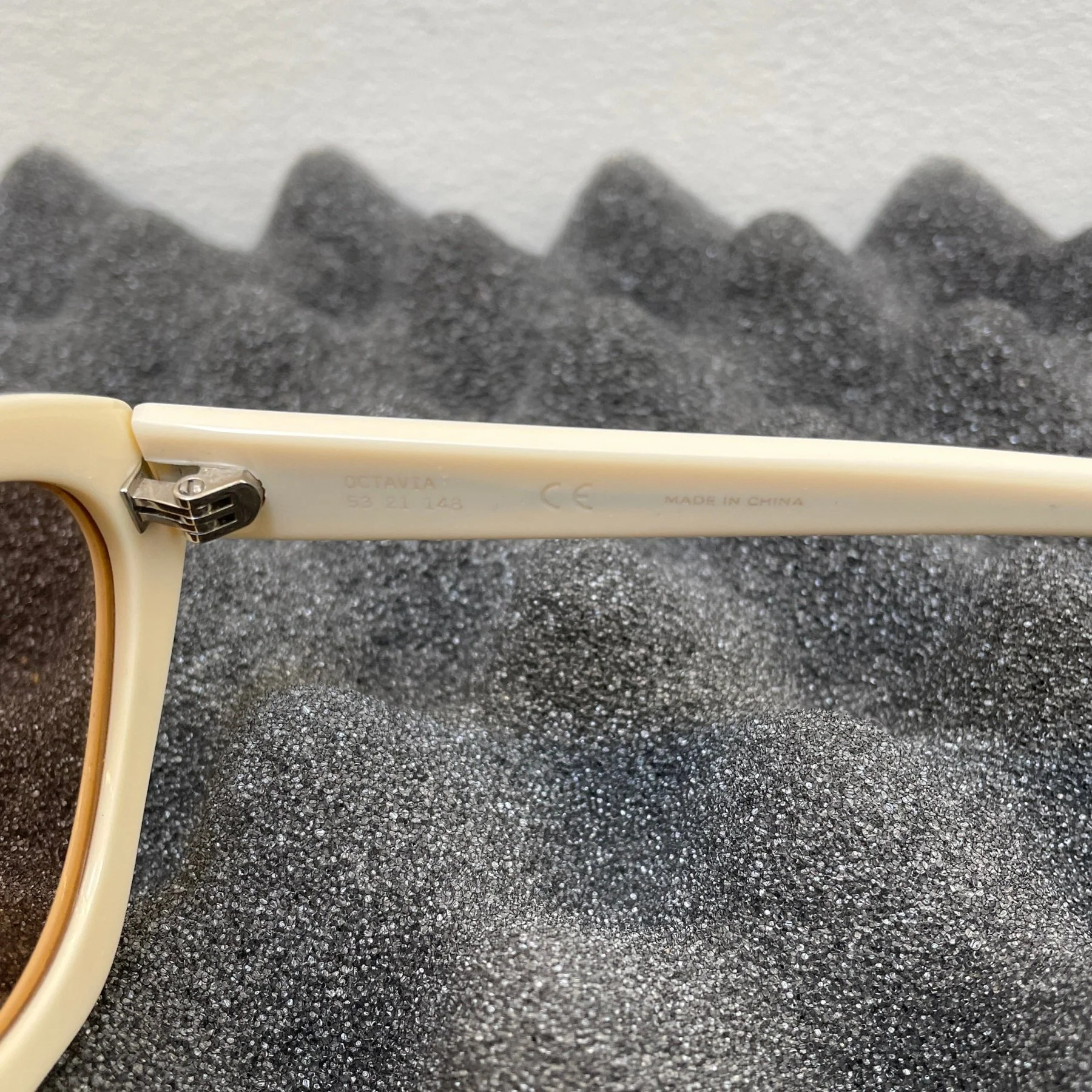 Kiko Kostadinov Octavia Rhomboid Cream Sunglasses - Image 7