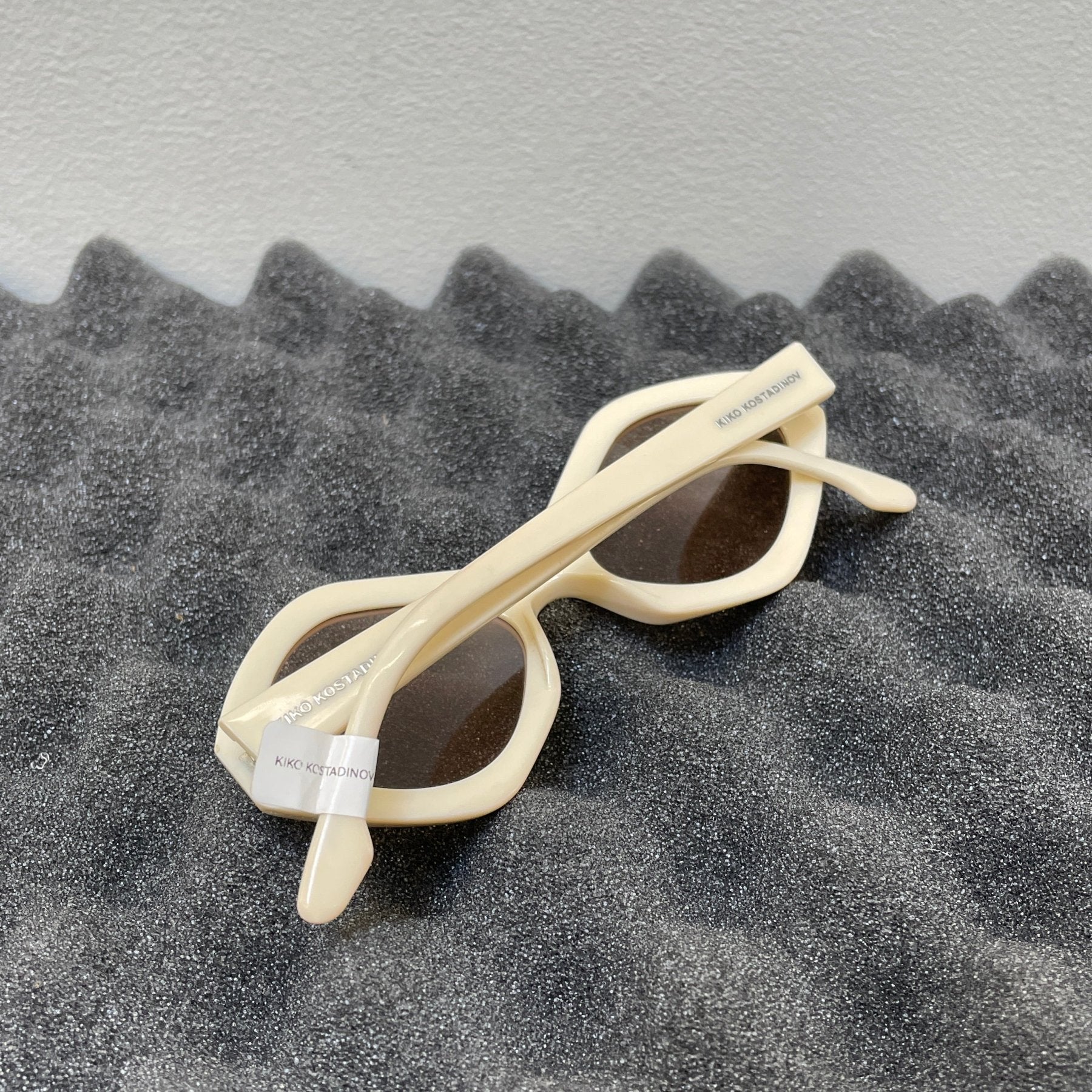 Kiko Kostadinov Octavia Rhomboid Cream Sunglasses - Image 8