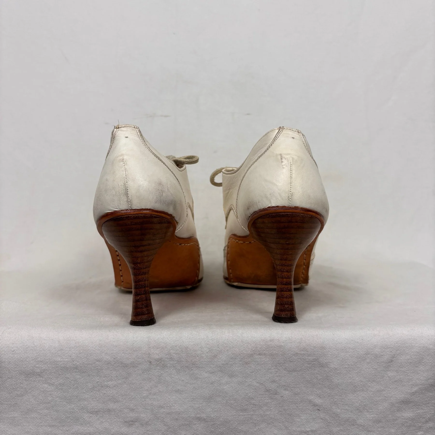 00s Kyoji Maruyama Oxford Kitten Heel - Image 4