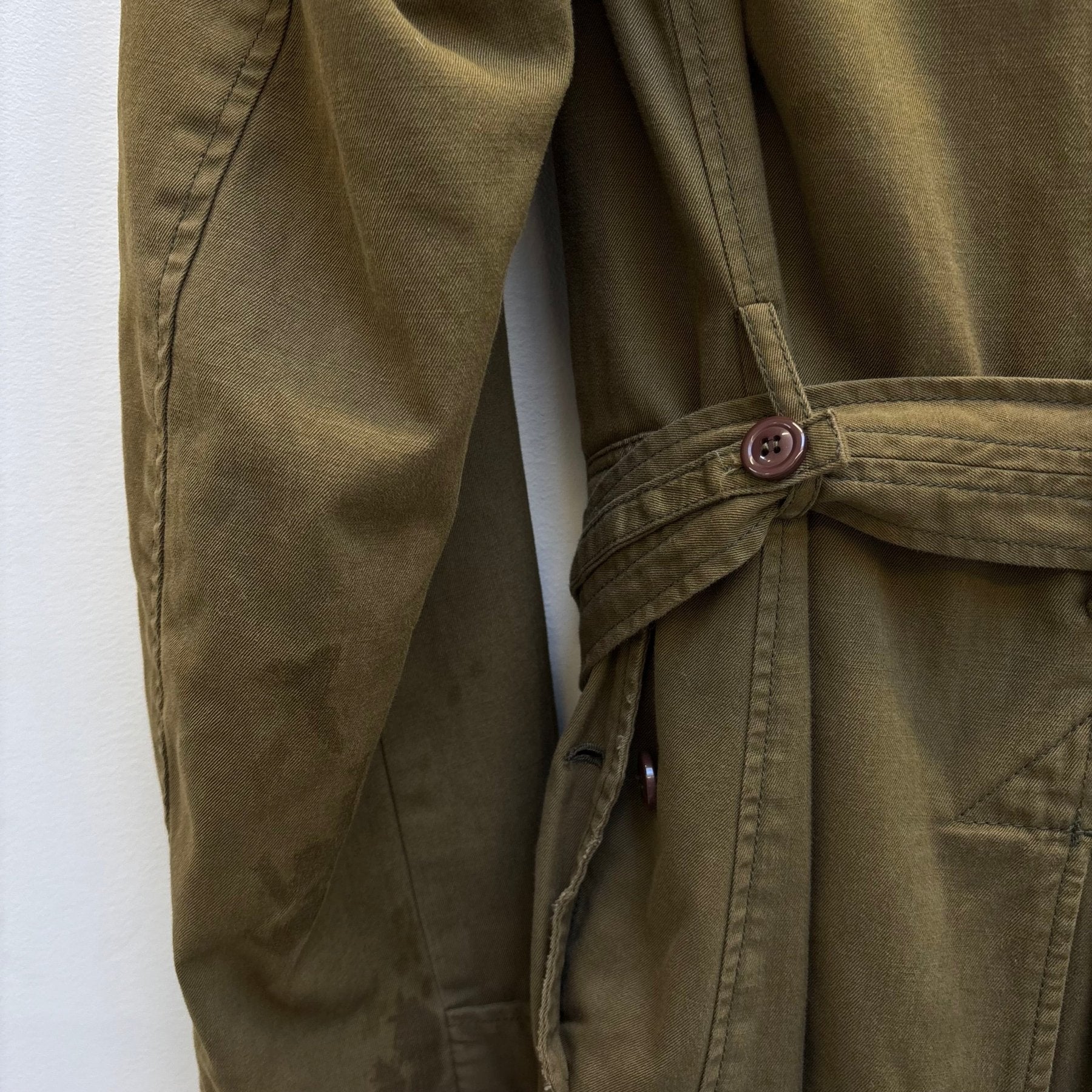 Le Grand Bleu (L.G.B.) Khaki Trench Coat Royal Flash - Image 12