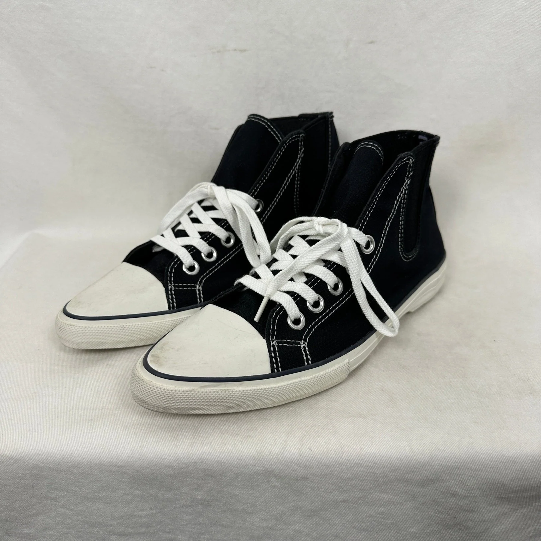 Limi Feu Pointed Toe Sneaker - Image 3