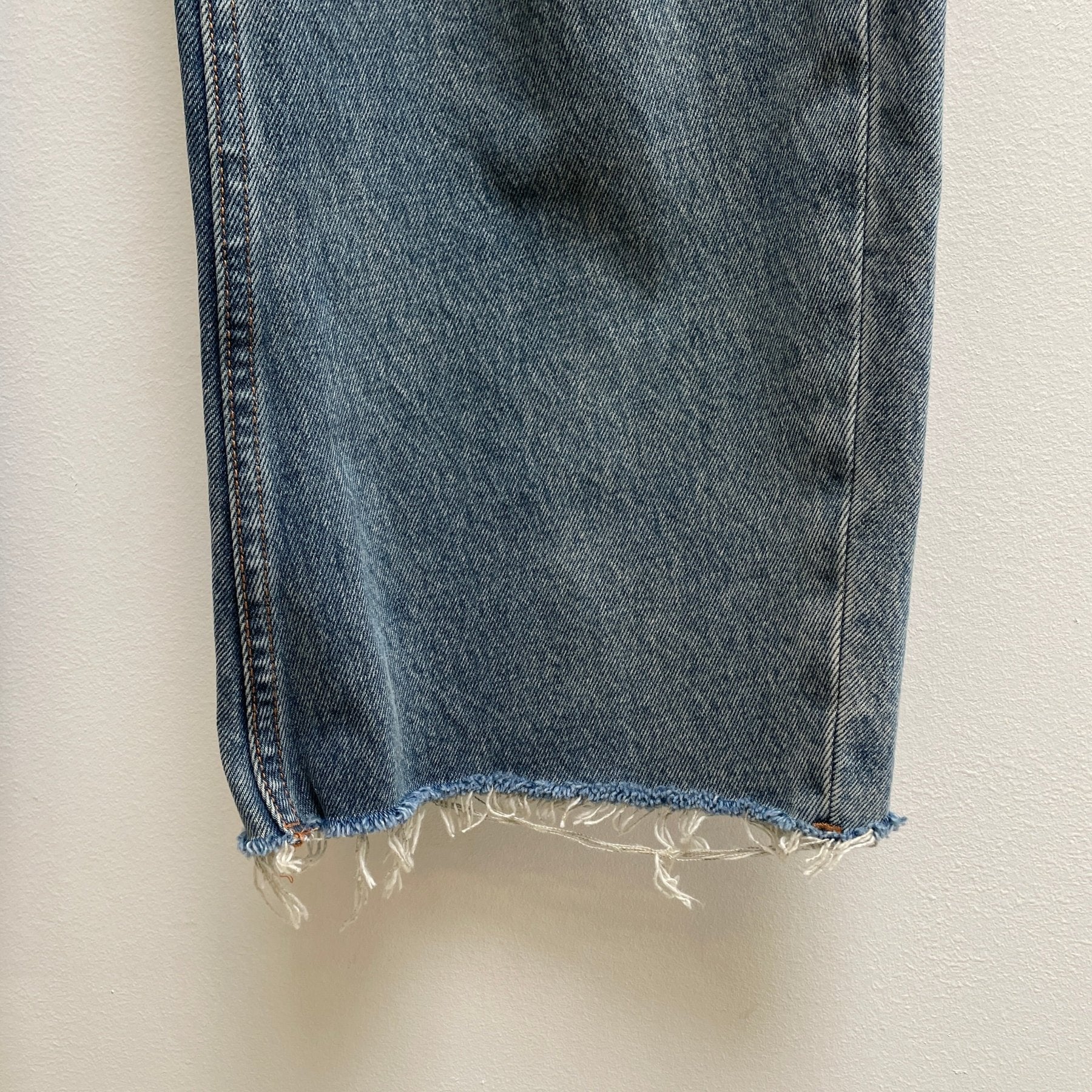 Maison Margiela MM6 Distressed Pleated Jeans - Image 7