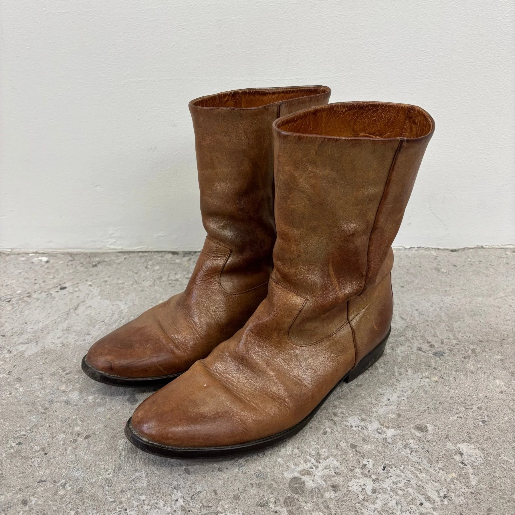 Maison Margiela ‘Pecos’ Brown Leather Boots - Image 2