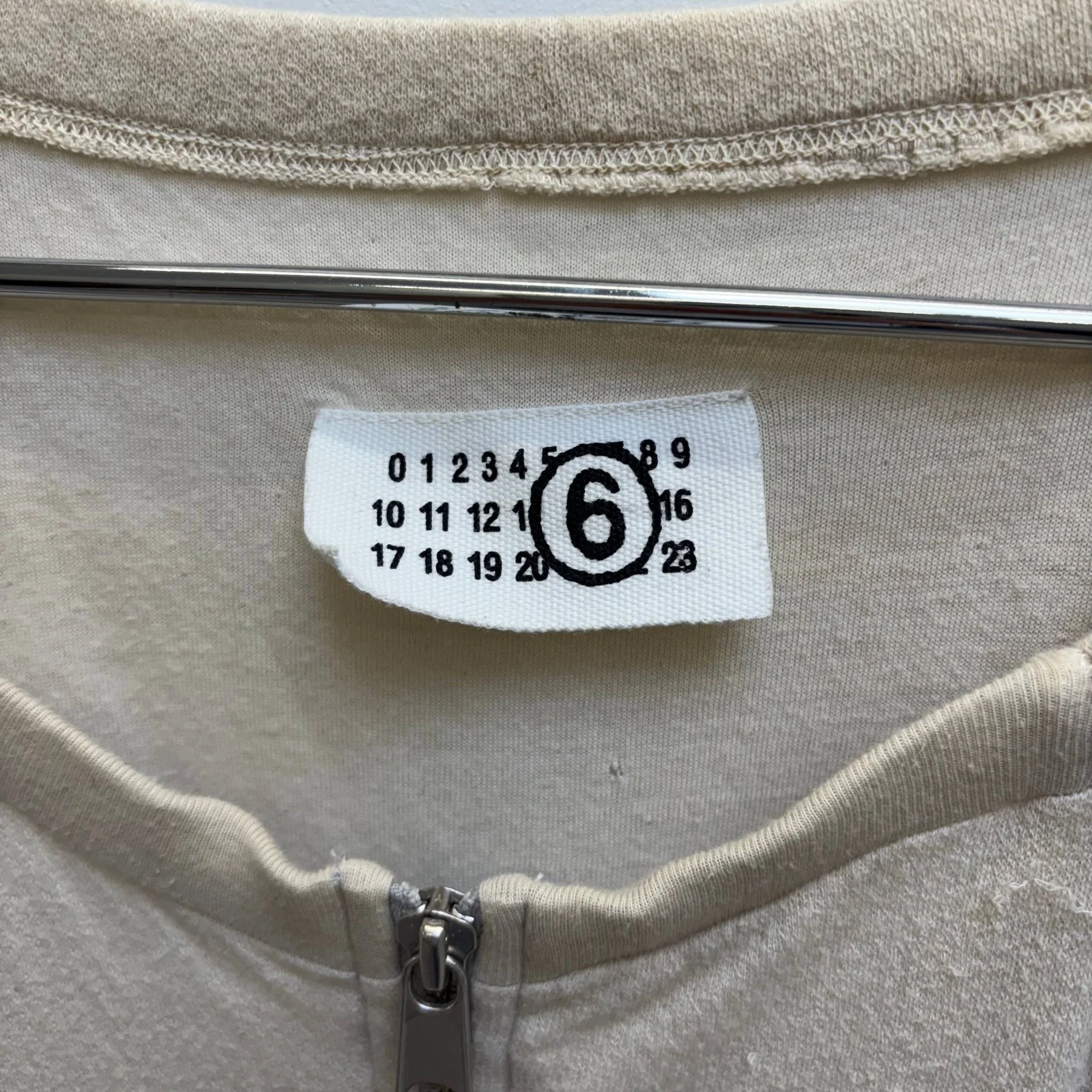 Maison Margiela Ruched Half Sleeve Zip Up - Image 9