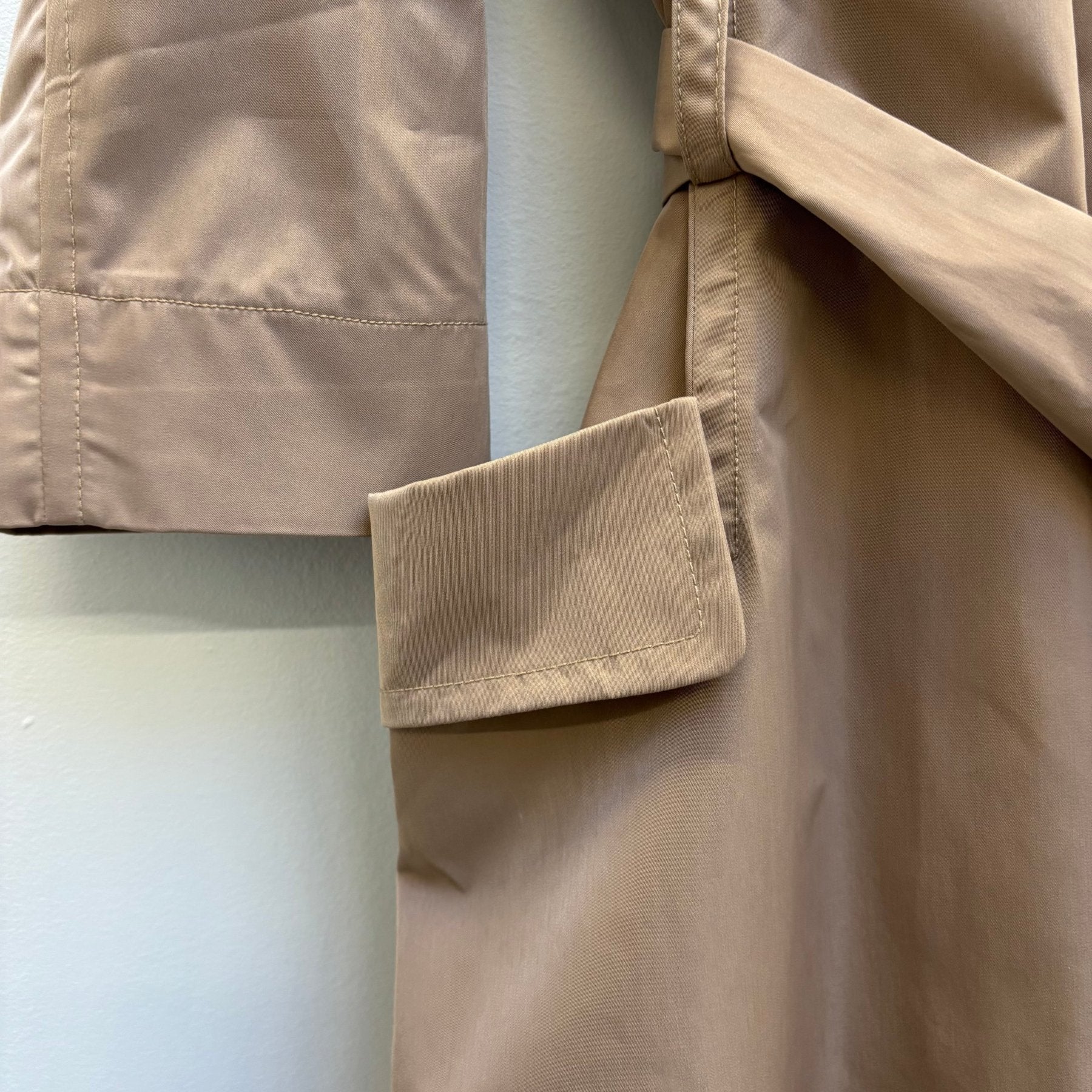 Marithé Francois Girbaud Half Sleeve Belted Trench Coat - Image 5