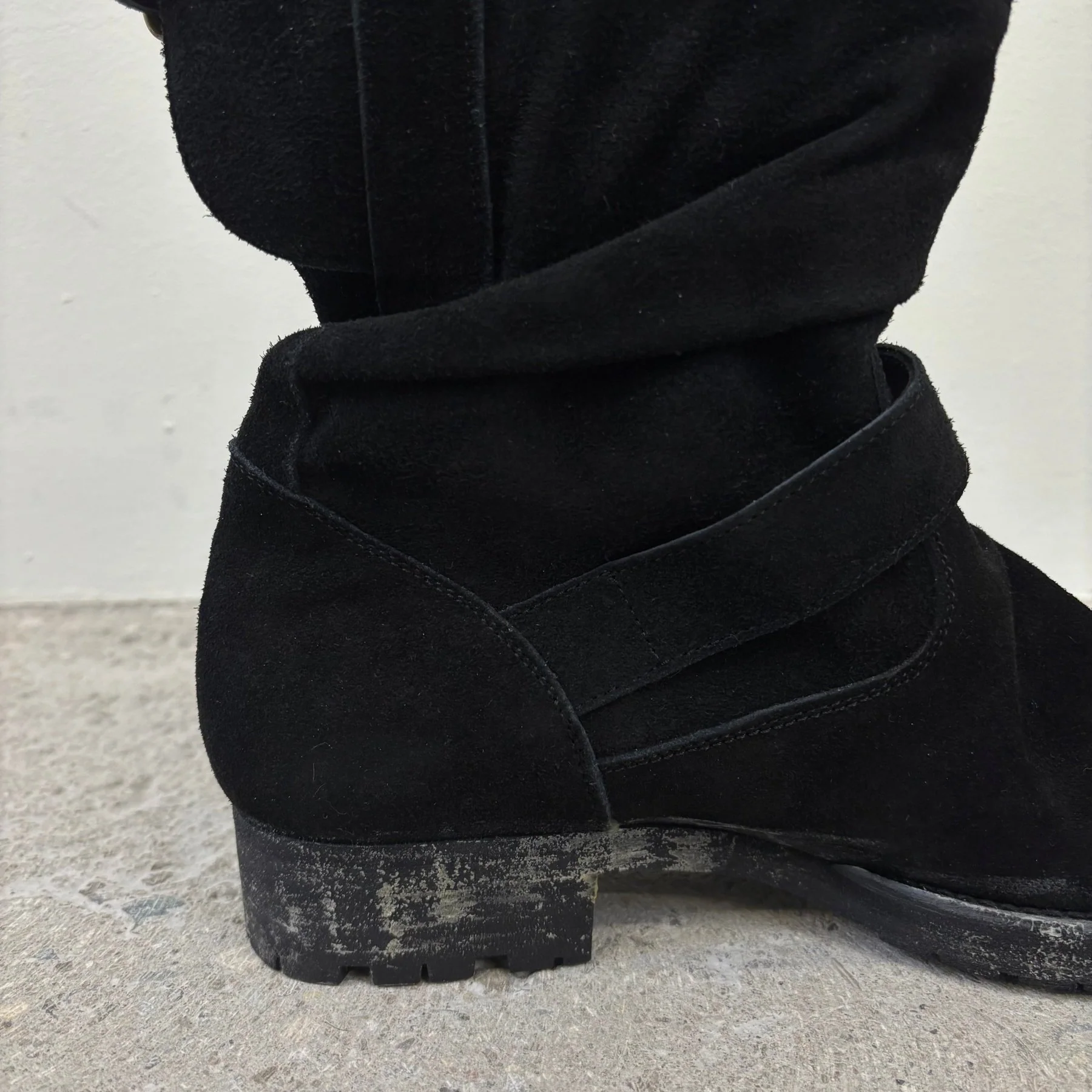 Mihara Yasuhiro Twisted Suede Engineer Boots - Image 8