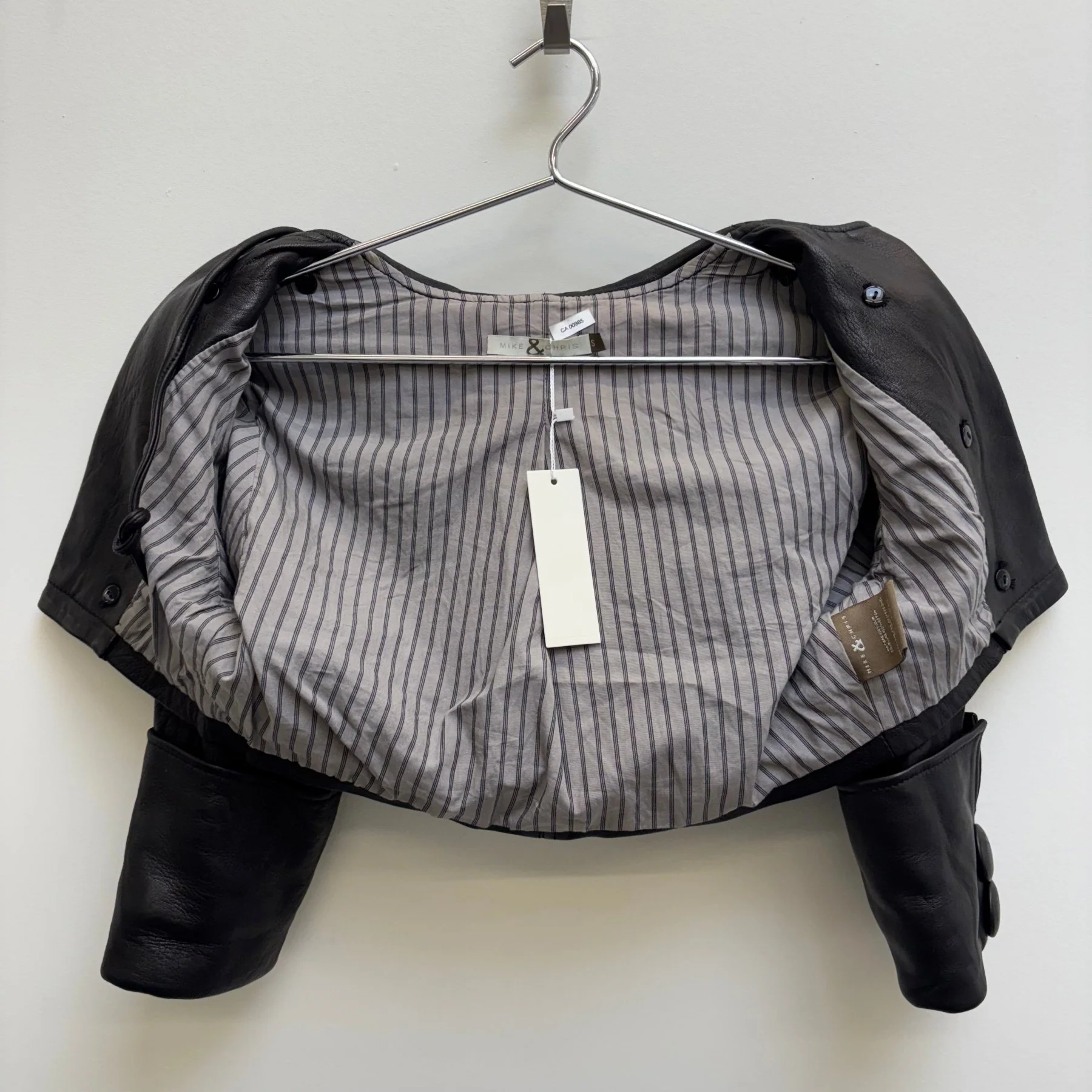 Mike & Chris Cropped Leather Jacket - Image 10