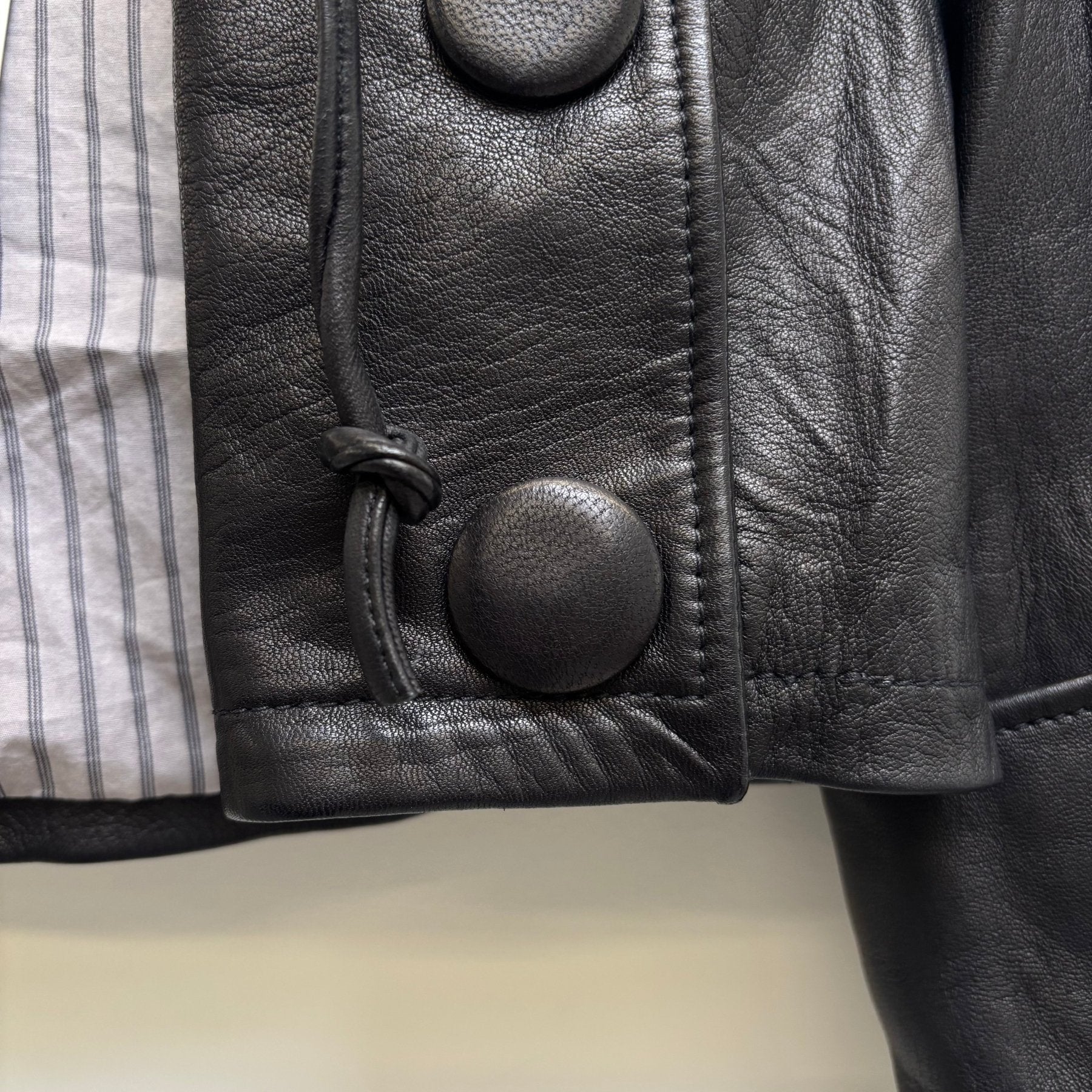 Mike & Chris Cropped Leather Jacket - Image 5