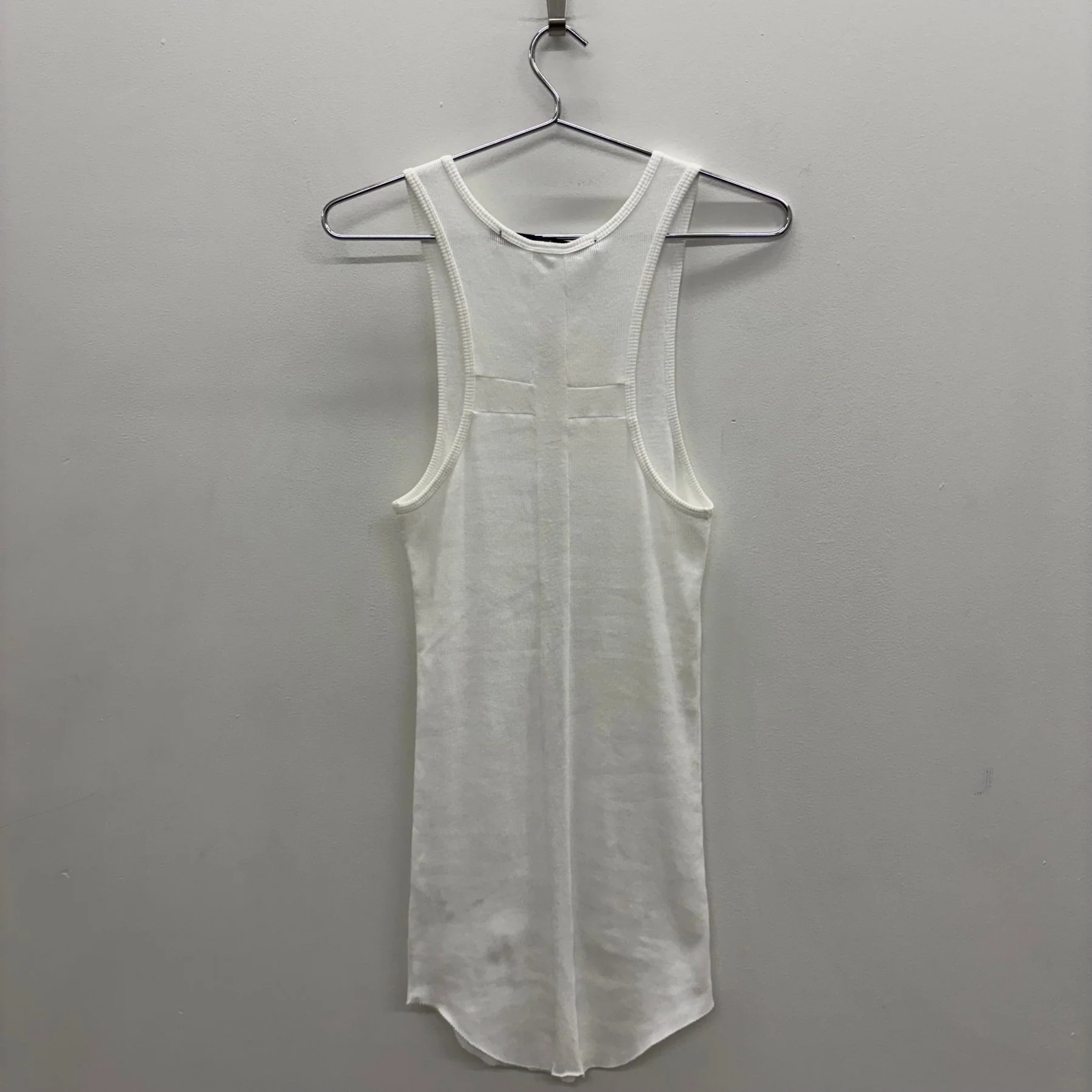 No ID. Back Cross Ribbed Tank Top - Image 2