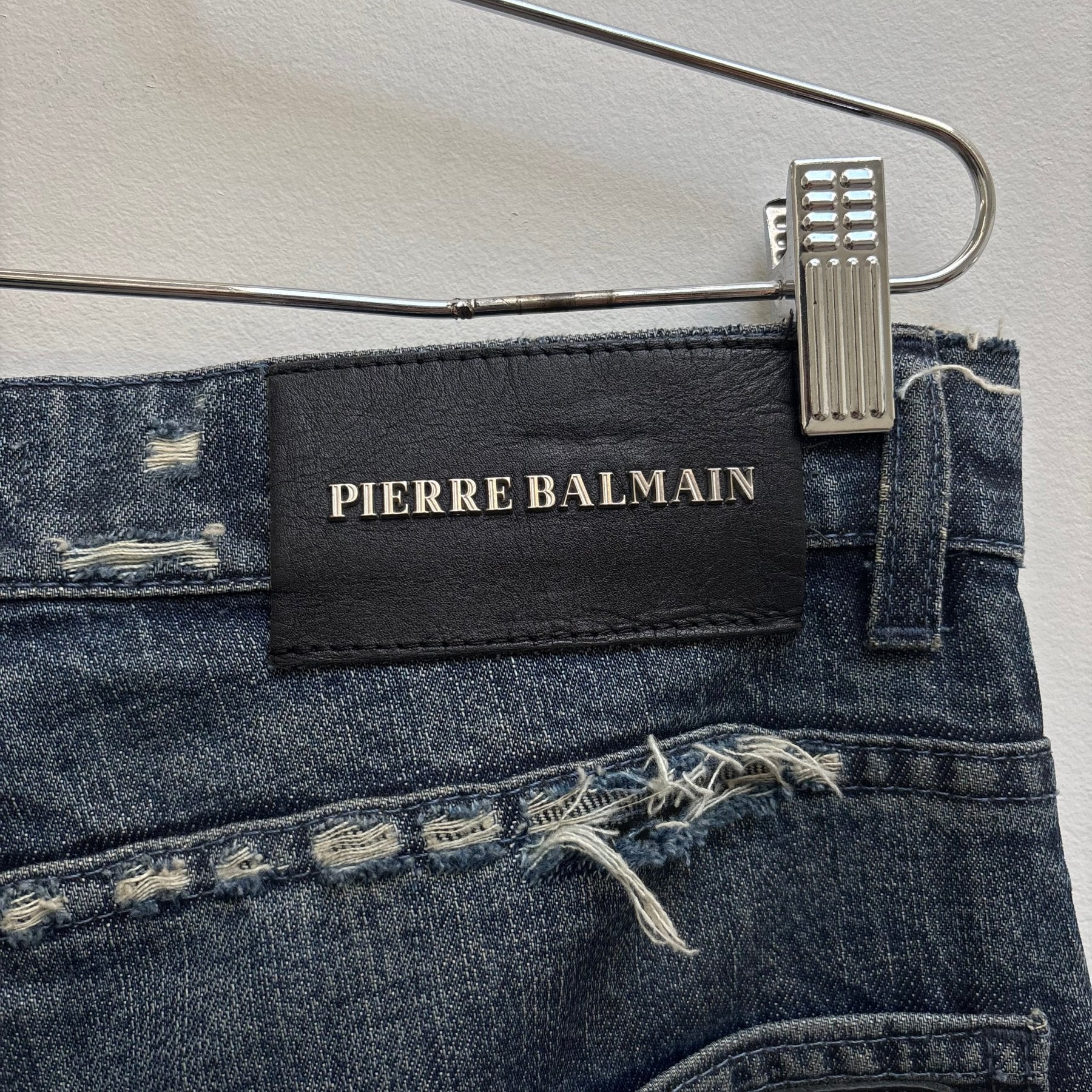 Pierre Balmain Distressed Jeans - Image 12